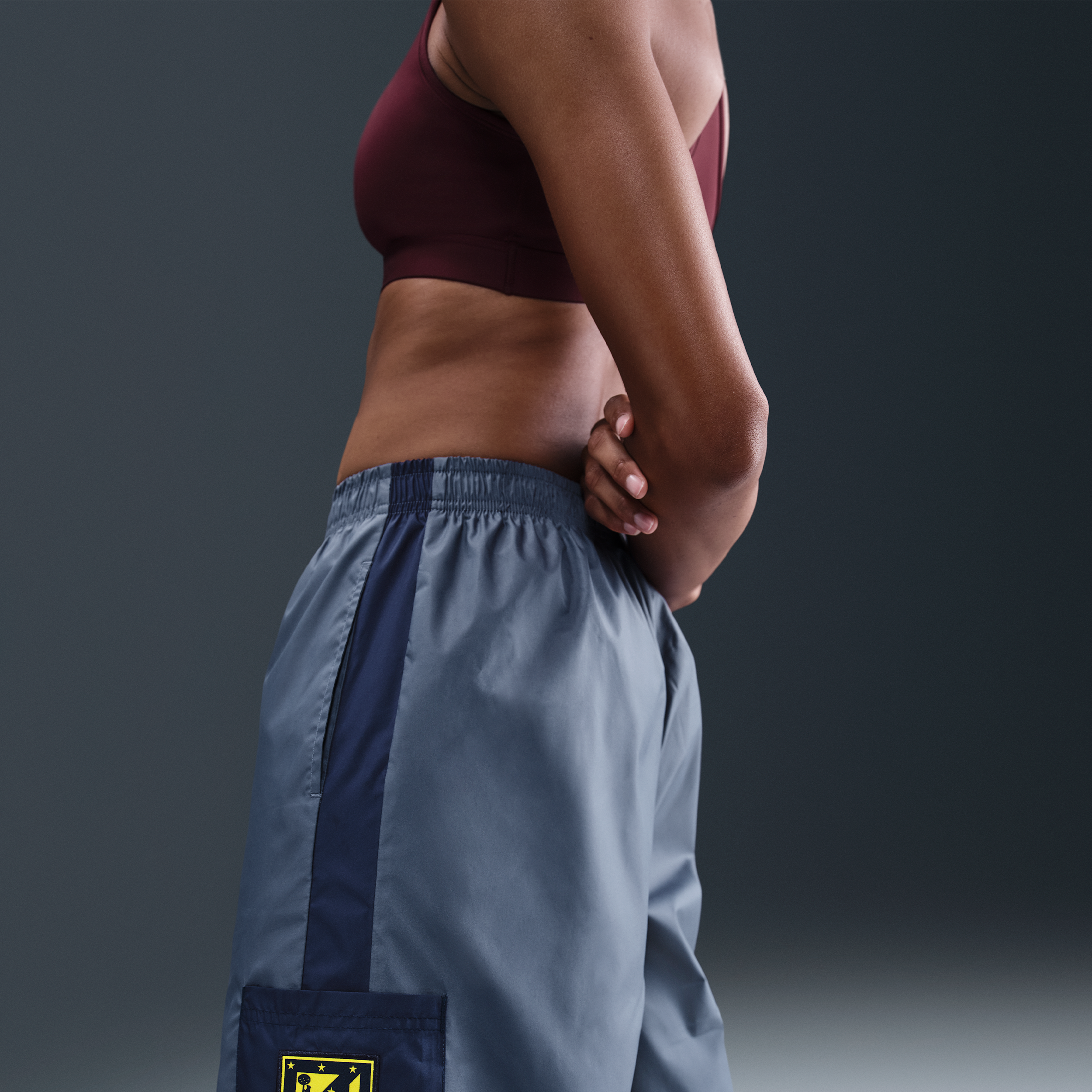 Thumbnail - Atlético Madrid Essential Repel Nike Fußball-Jogger aus Webmaterial (Damen) - Blau