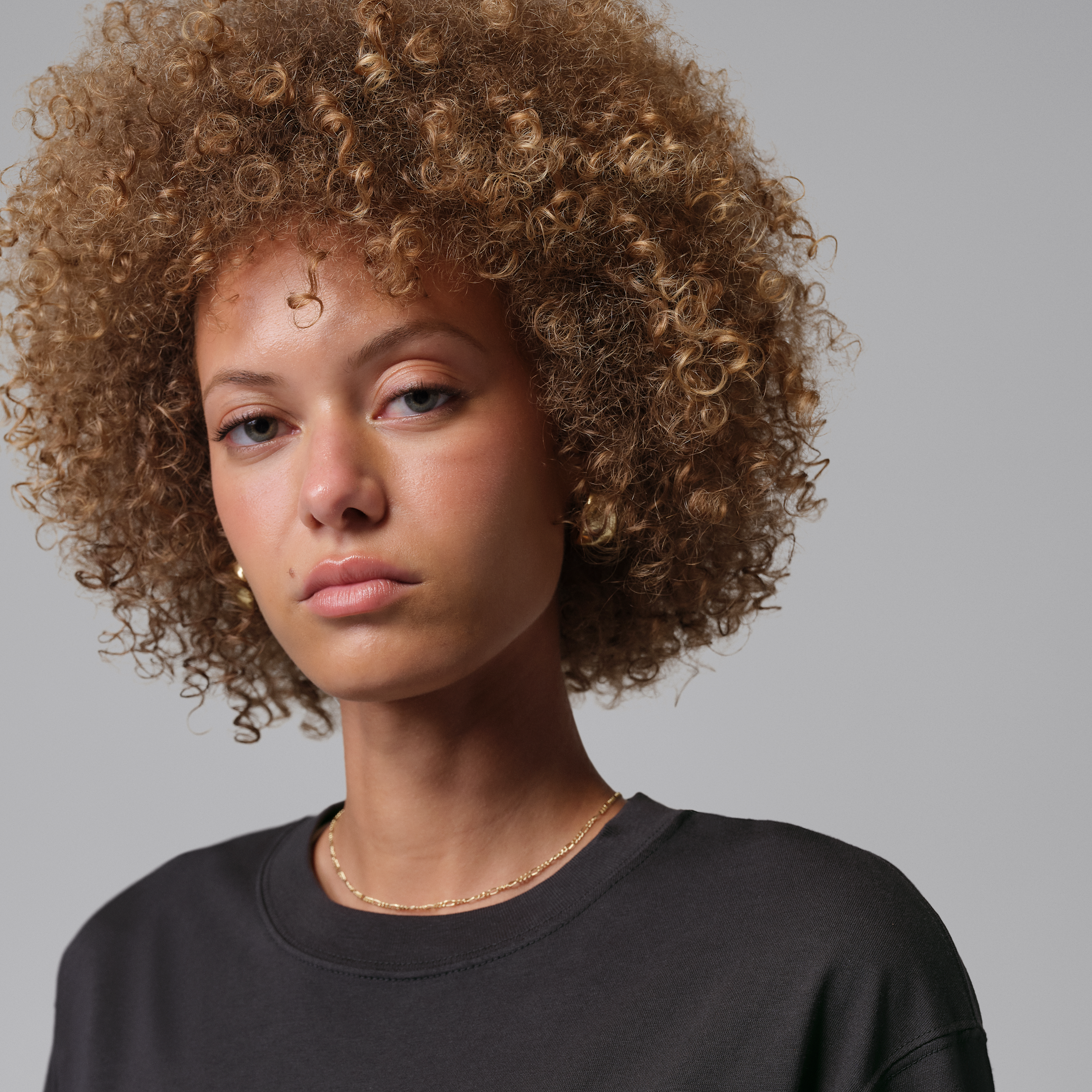 Thumbnail - Jordan Brooklyn Girlfriend-T-Shirt (Damen) - Schwarz