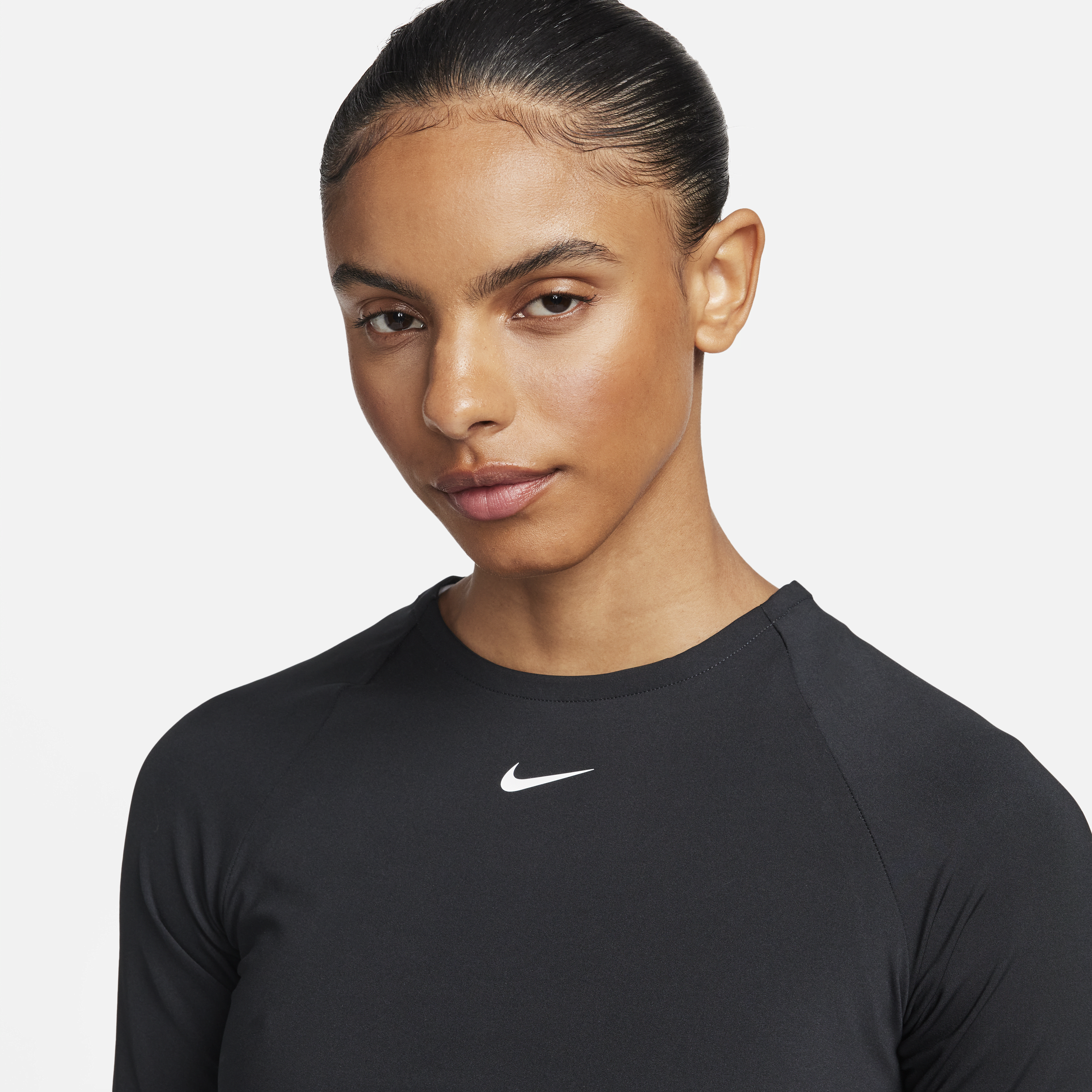 Nike Pro Dri-FIT korte top met lange mouwen voor dames Zwart