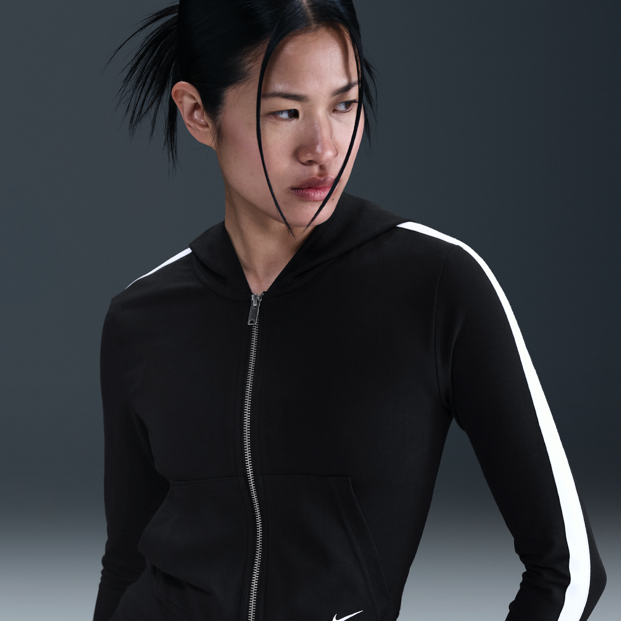 Thumbnail - Nike Sportswear Longsleeve mit Kapuze und durchgehendem Reißverschluss (Damen) - Schwarz