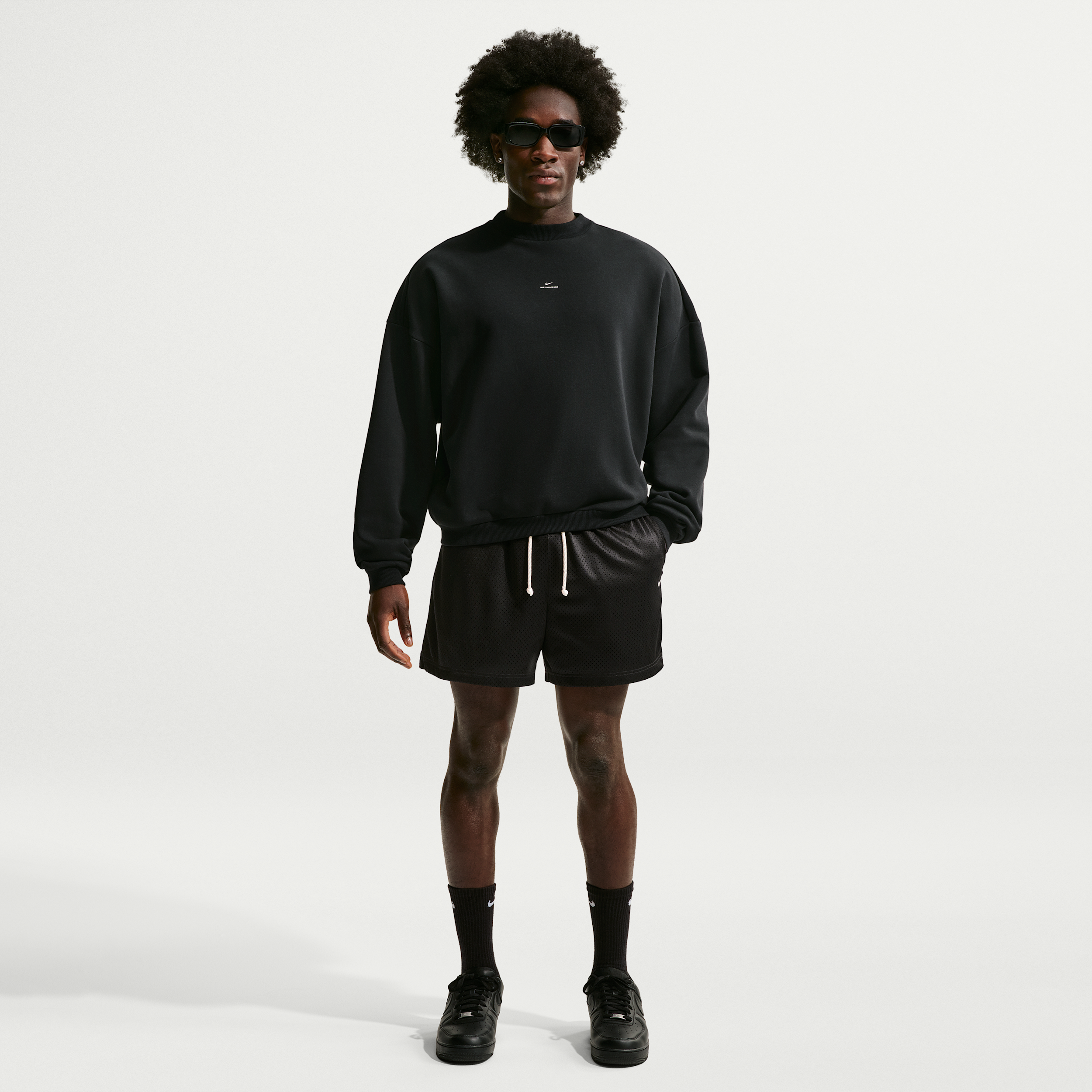 Shorts da basket da allenamento in mesh da 13 cm Nike Standard Issue – Uomo - Nero