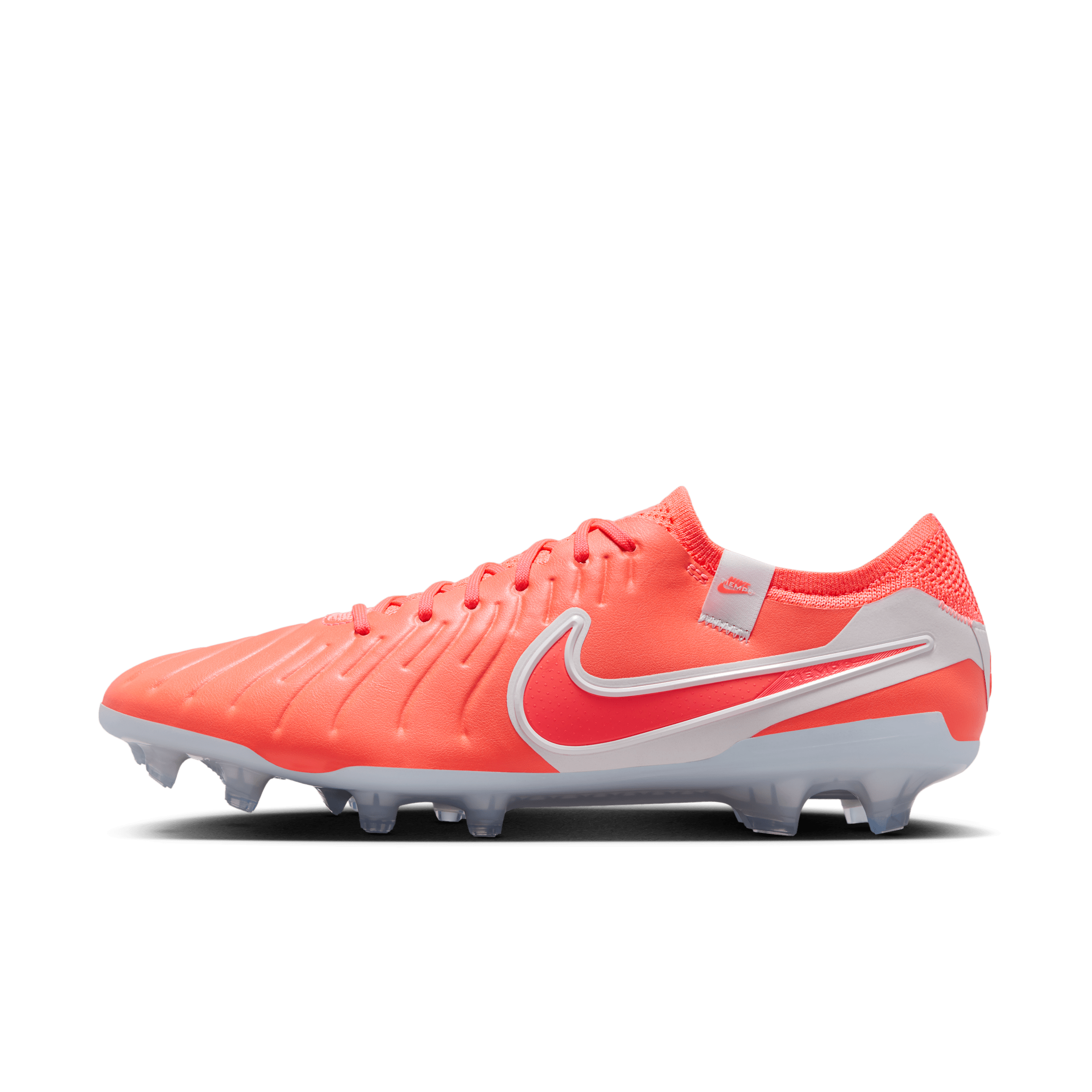 chaussure-de-foot-basse-a-crampons-pour-terrain-sec-nike-tiempo-legend-10-elite-rose-nike-store-40062807389