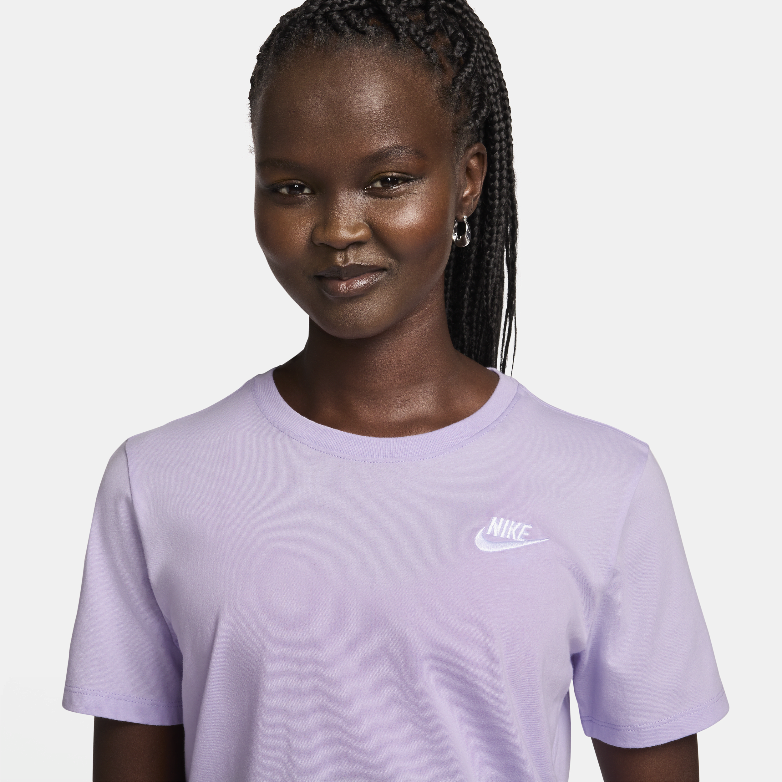 Nike Sportswear Club Essentials T-shirt voor dames Paars