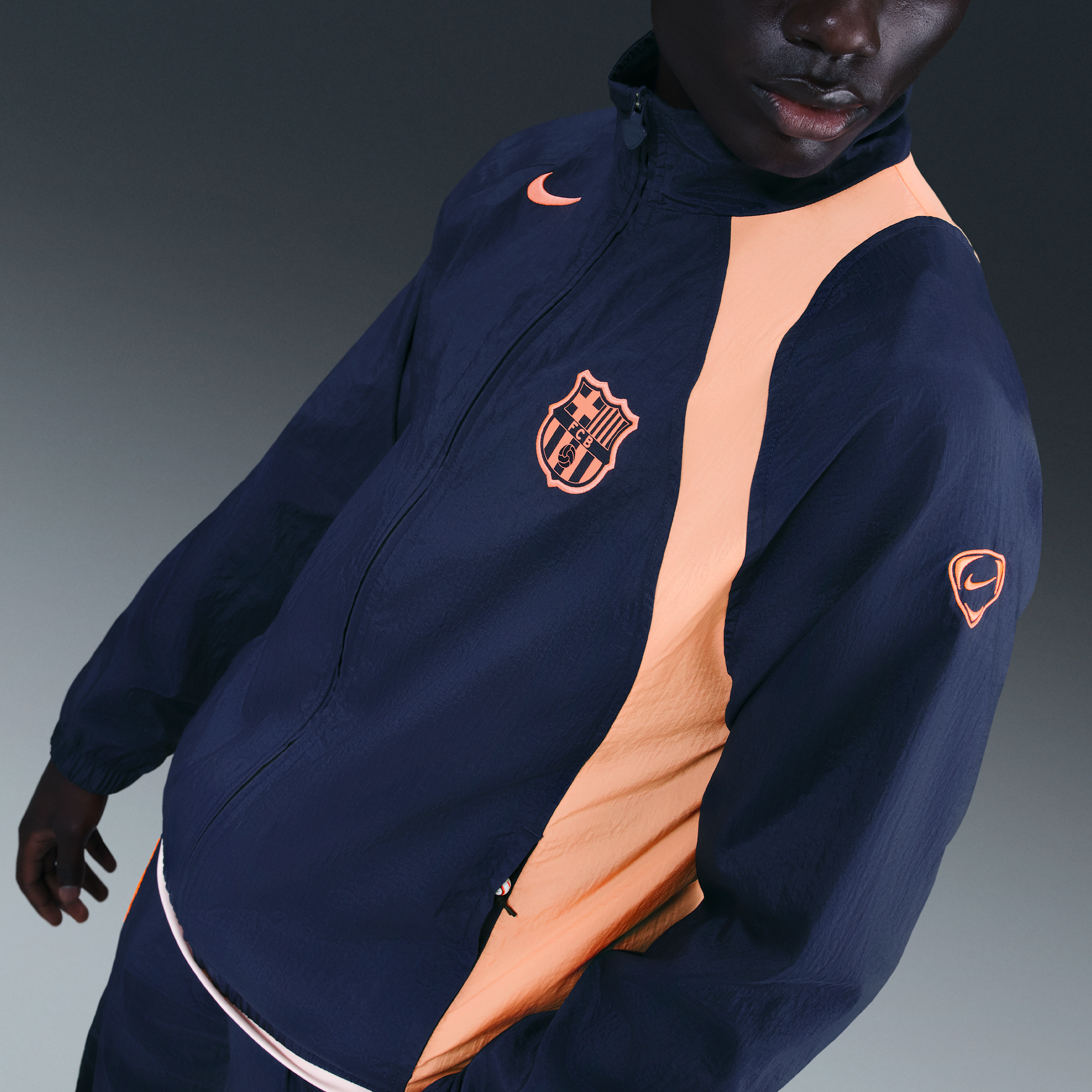 Thumbnail - FC Barcelona Nike Football Total 90 Fußball-Trainingsjacke (Herren) - Blau