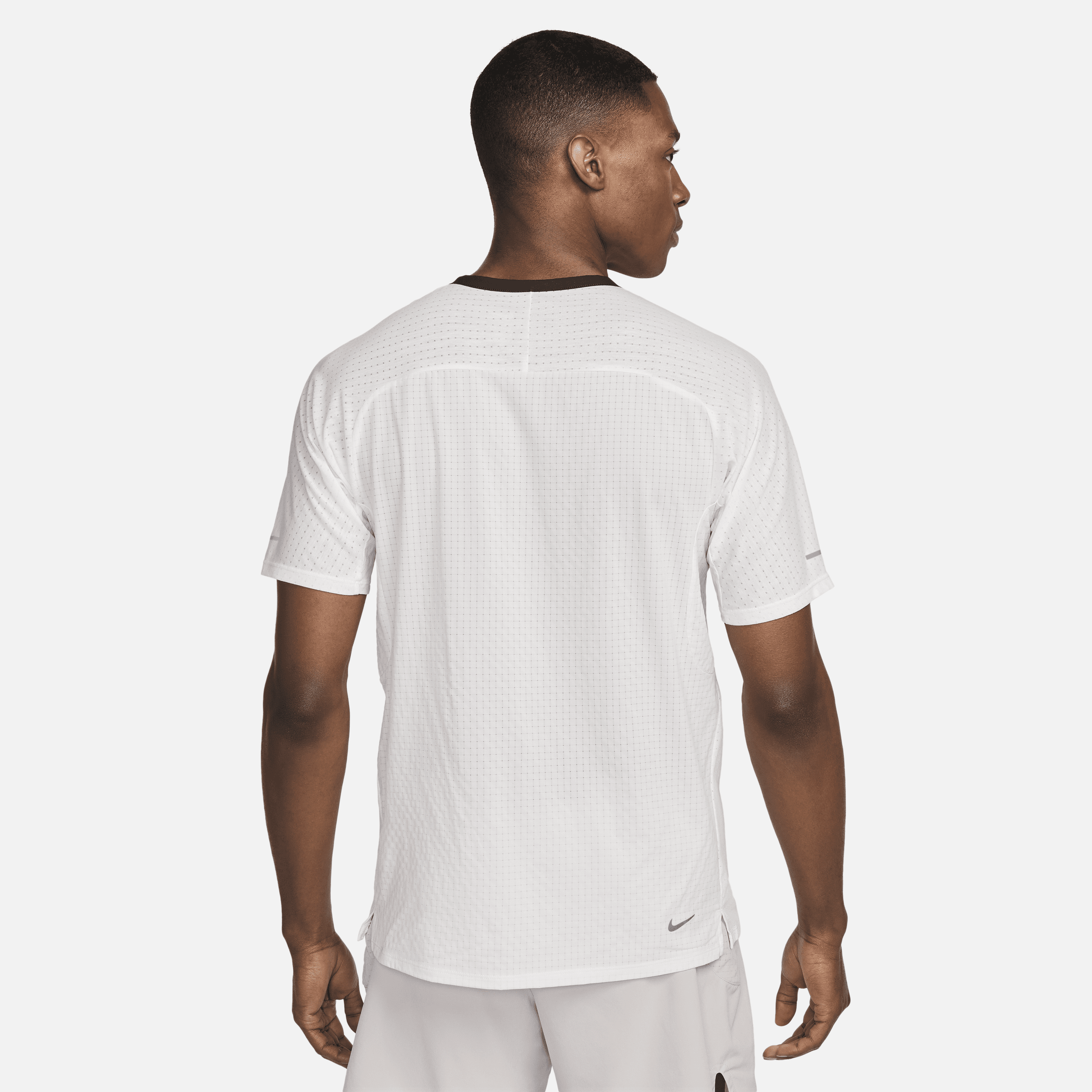 Haut de running Dri-FIT à manches courtes Nike Trail Solar Chase pour homme - Blanc