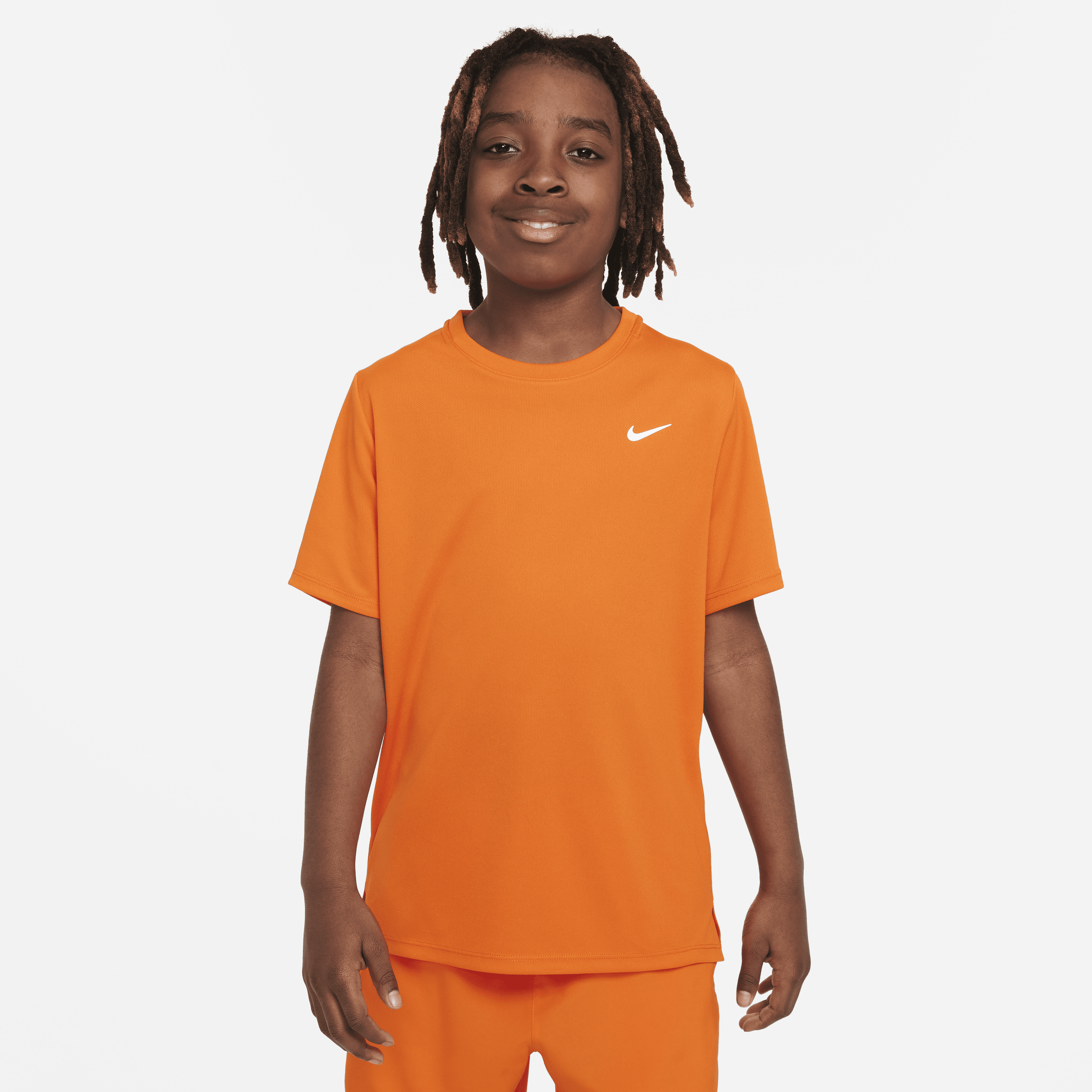 Nike Dri-FIT Miler trainingstop met korte mouwen voor jongens Oranje
