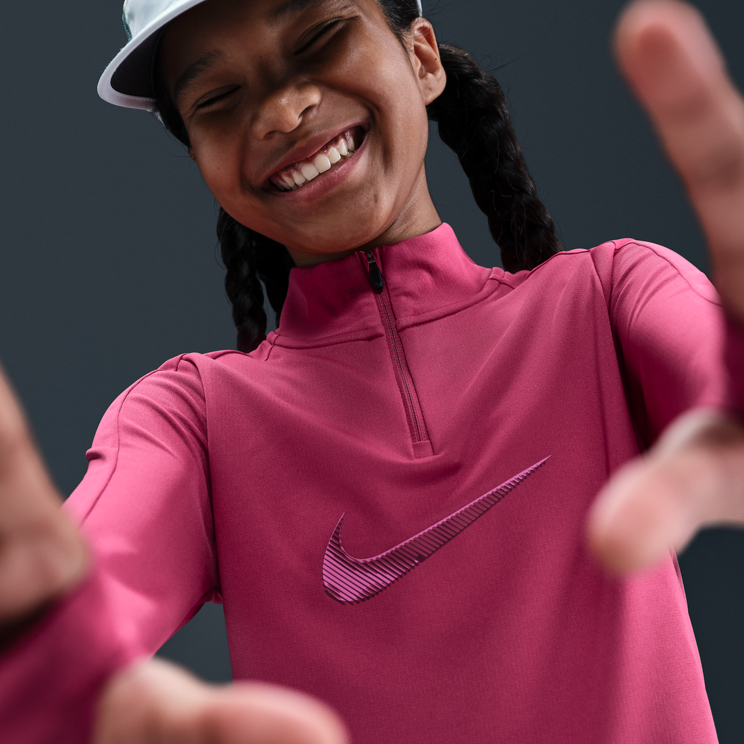 Thumbnail - Nike Pro Dri-FIT Oberteil mit Viertelreißverschluss (ältere Kinder, Mädchen) - Lila