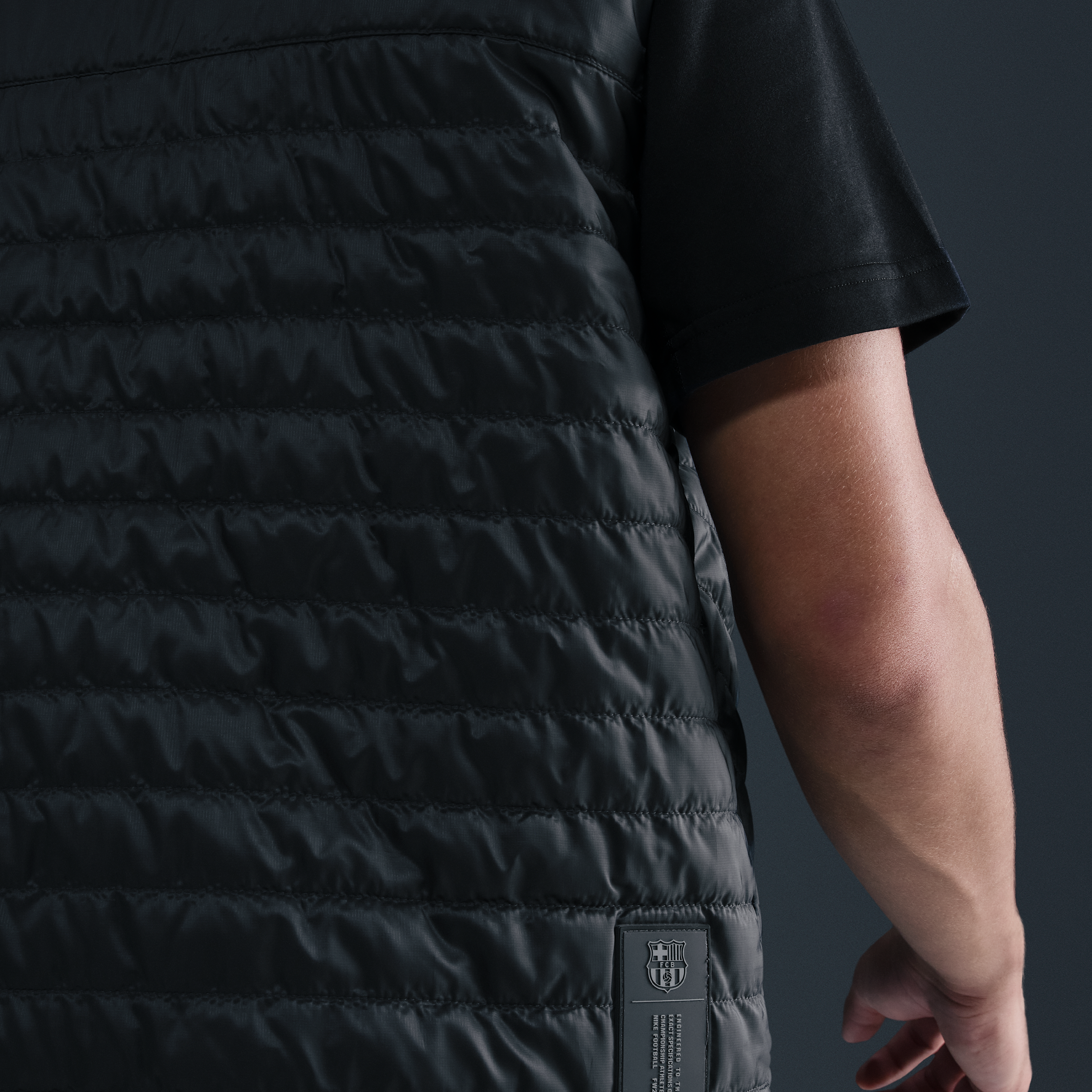 Thumbnail - FC Barcelona Windrunner Nike Therma-FIT mittelschwere Fußballweste (Herren) - Grau