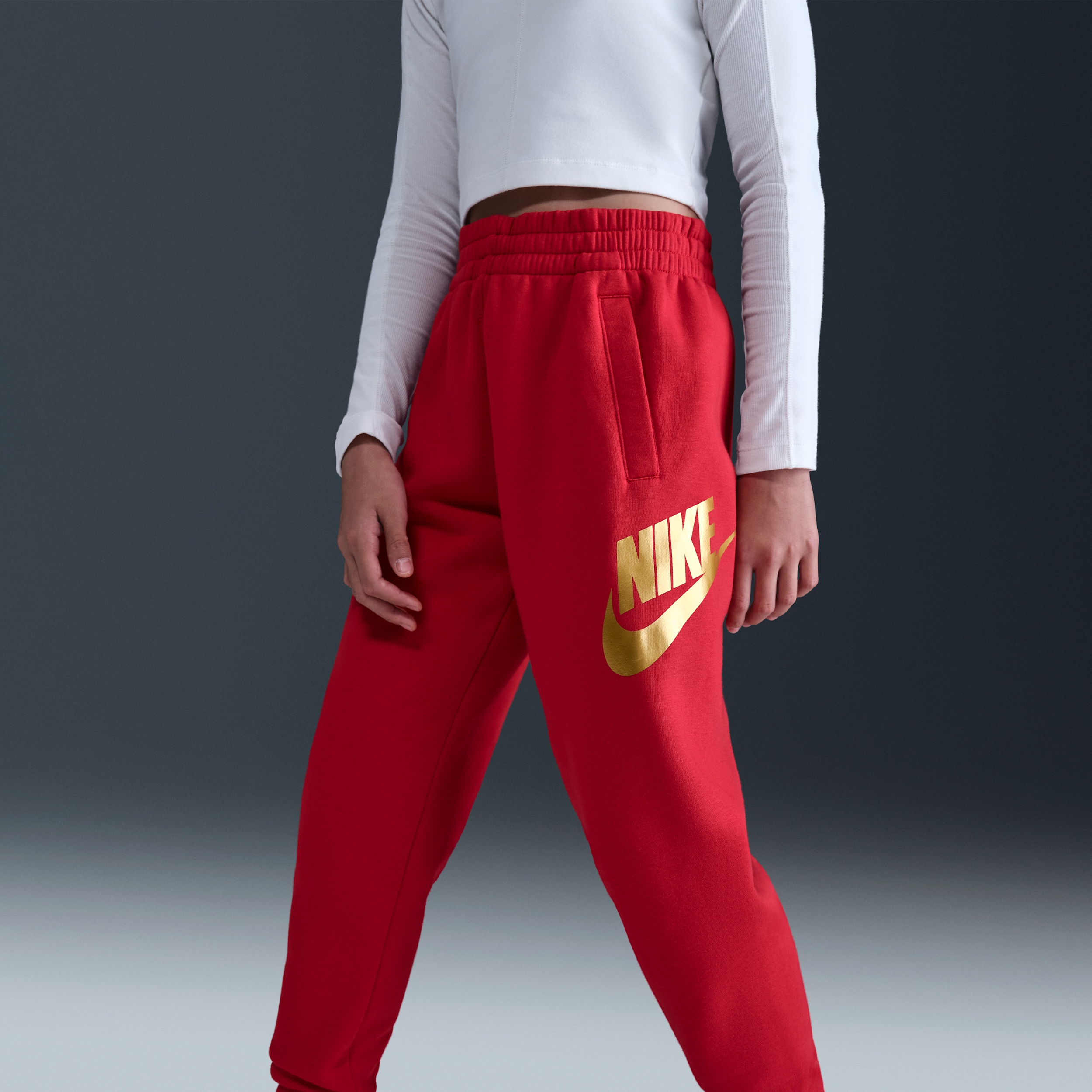 Thumbnail - Nike Club Fleece Jogger für ältere Kinder - Rot