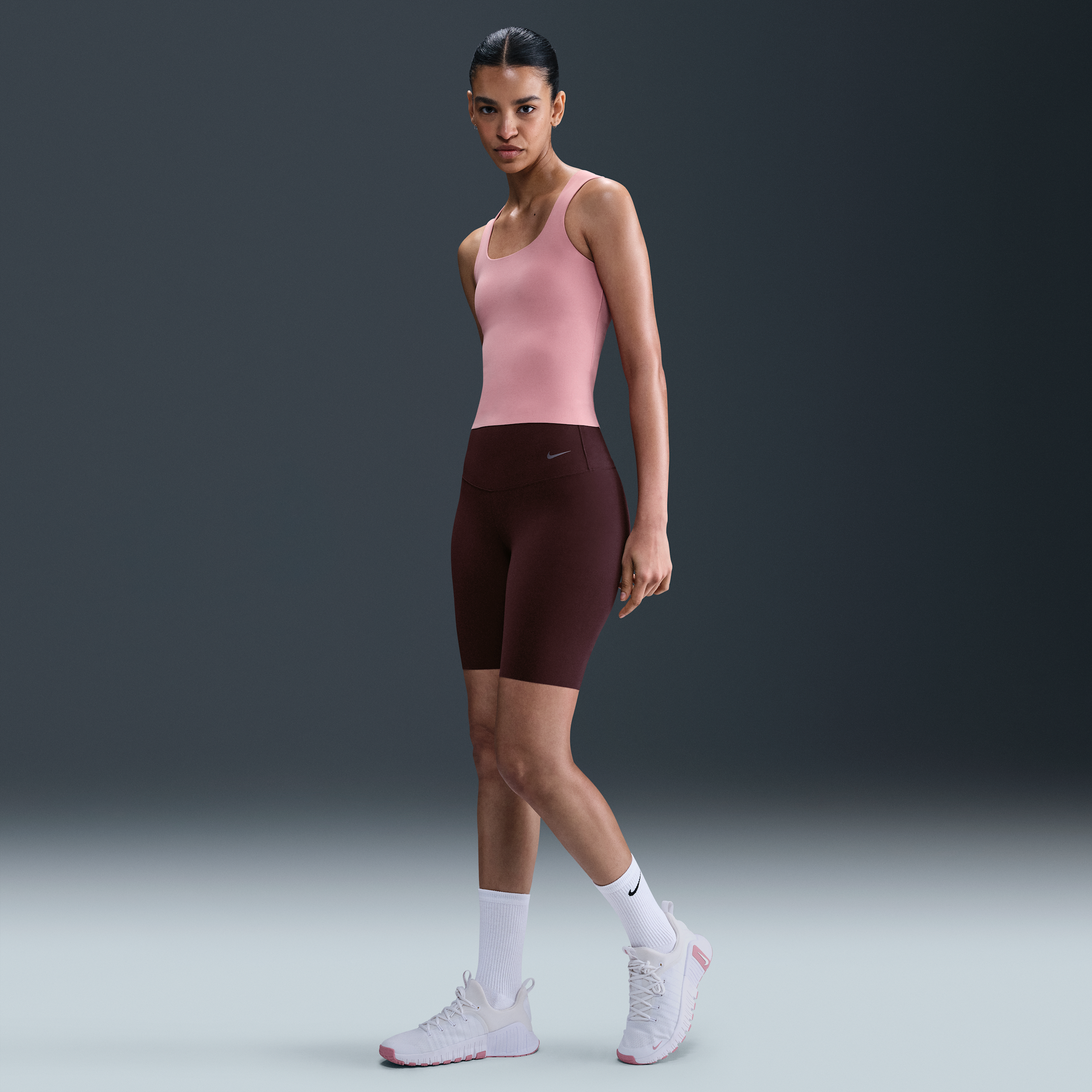 Thumbnail - Nike Zenvy Bike Shorts mit hohem Taillenbund (Damen, ca. 20,5 cm) - Rot
