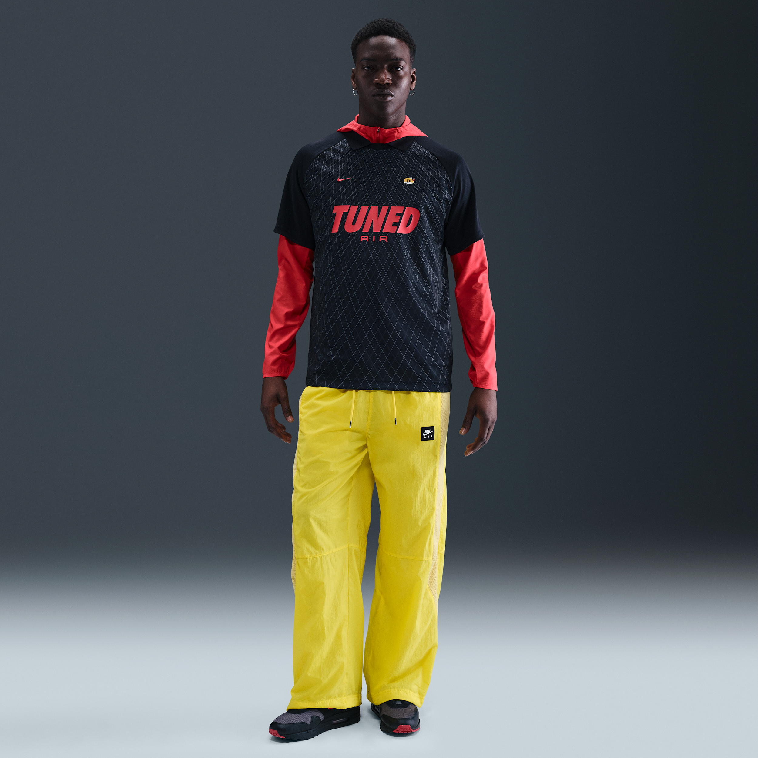 Nike Air Men's Woven Trousers - Yellow