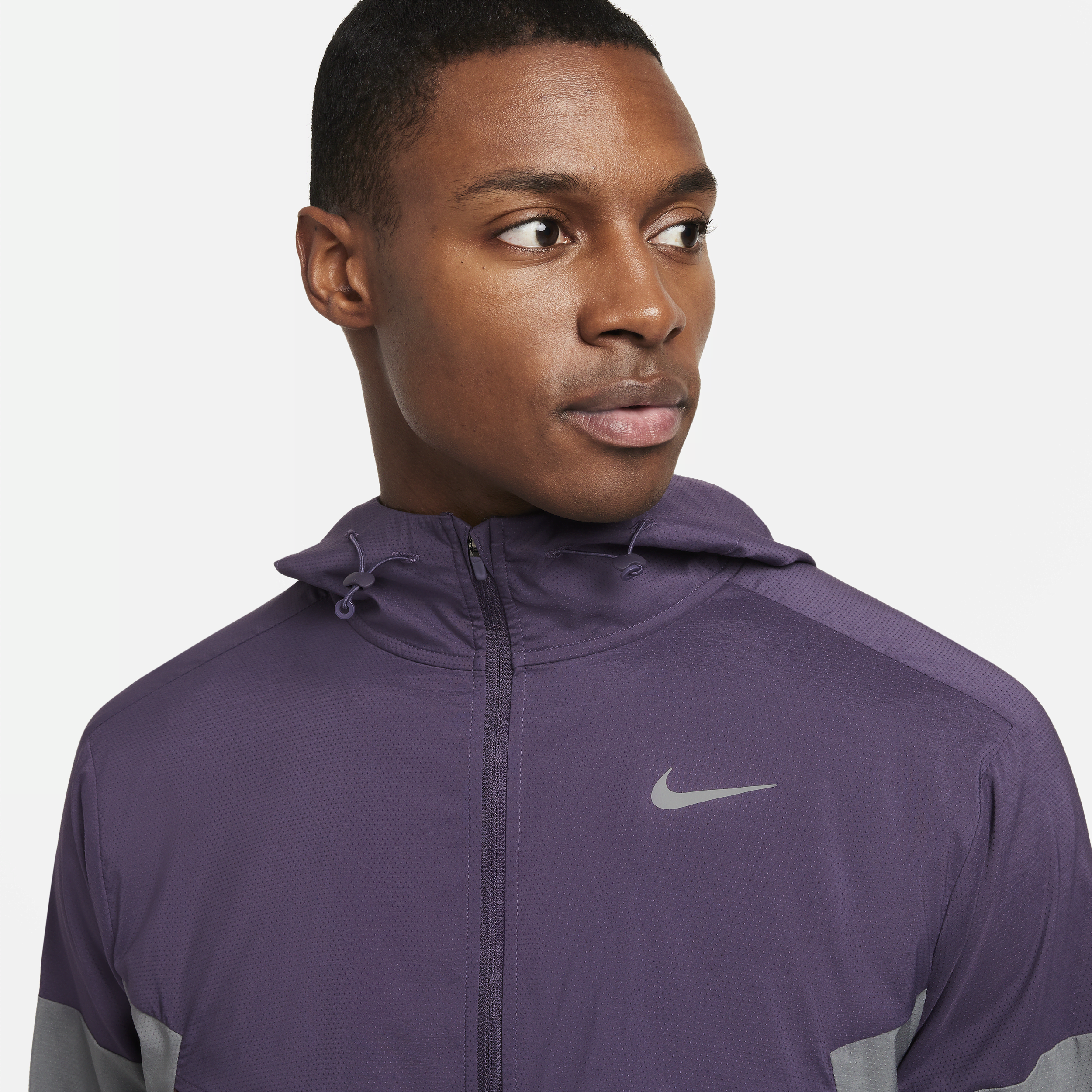 Veste de running déperlante Nike Windrunner pour homme - Pourpre