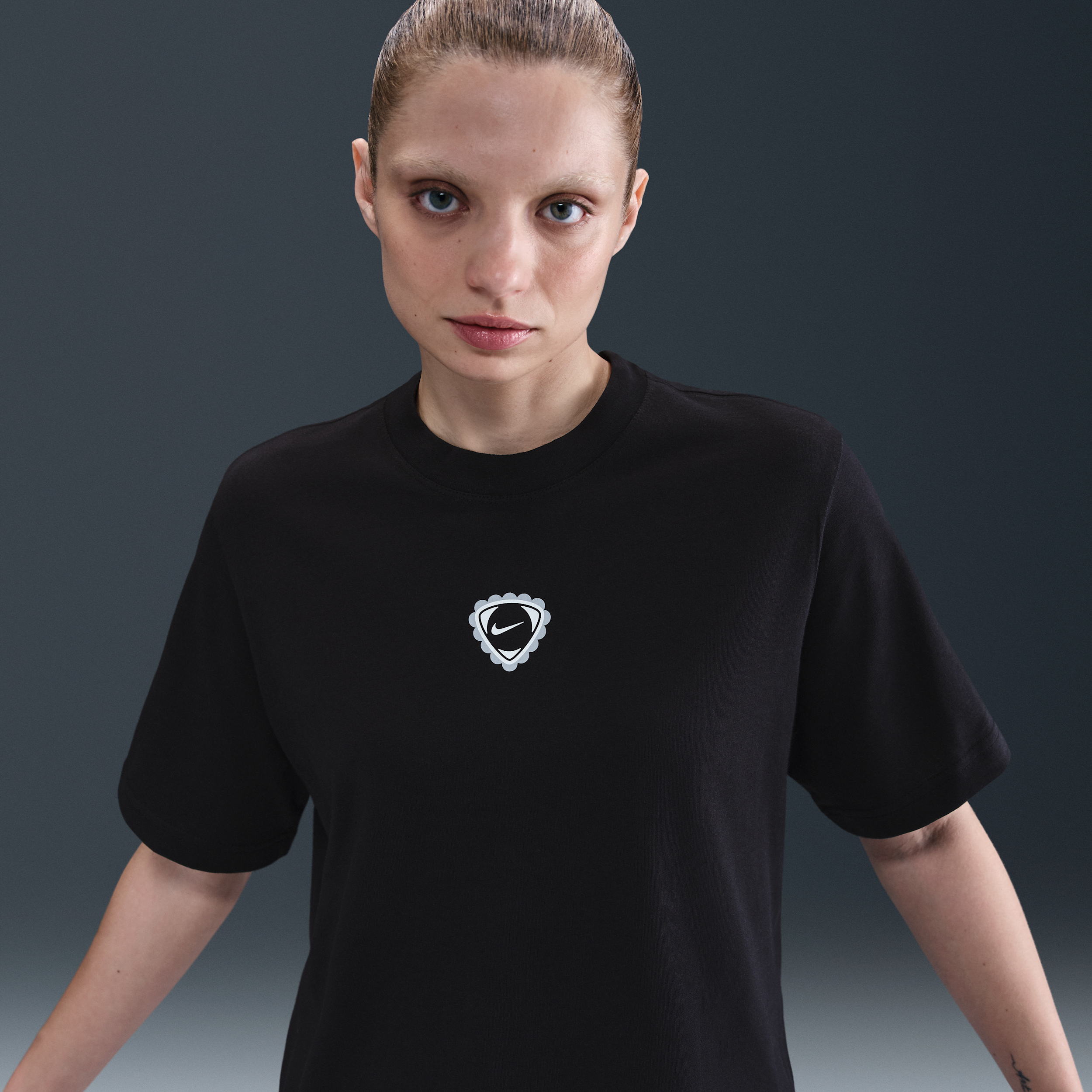 Thumbnail - Nike Sportswear T-Shirt (Damen) - Schwarz
