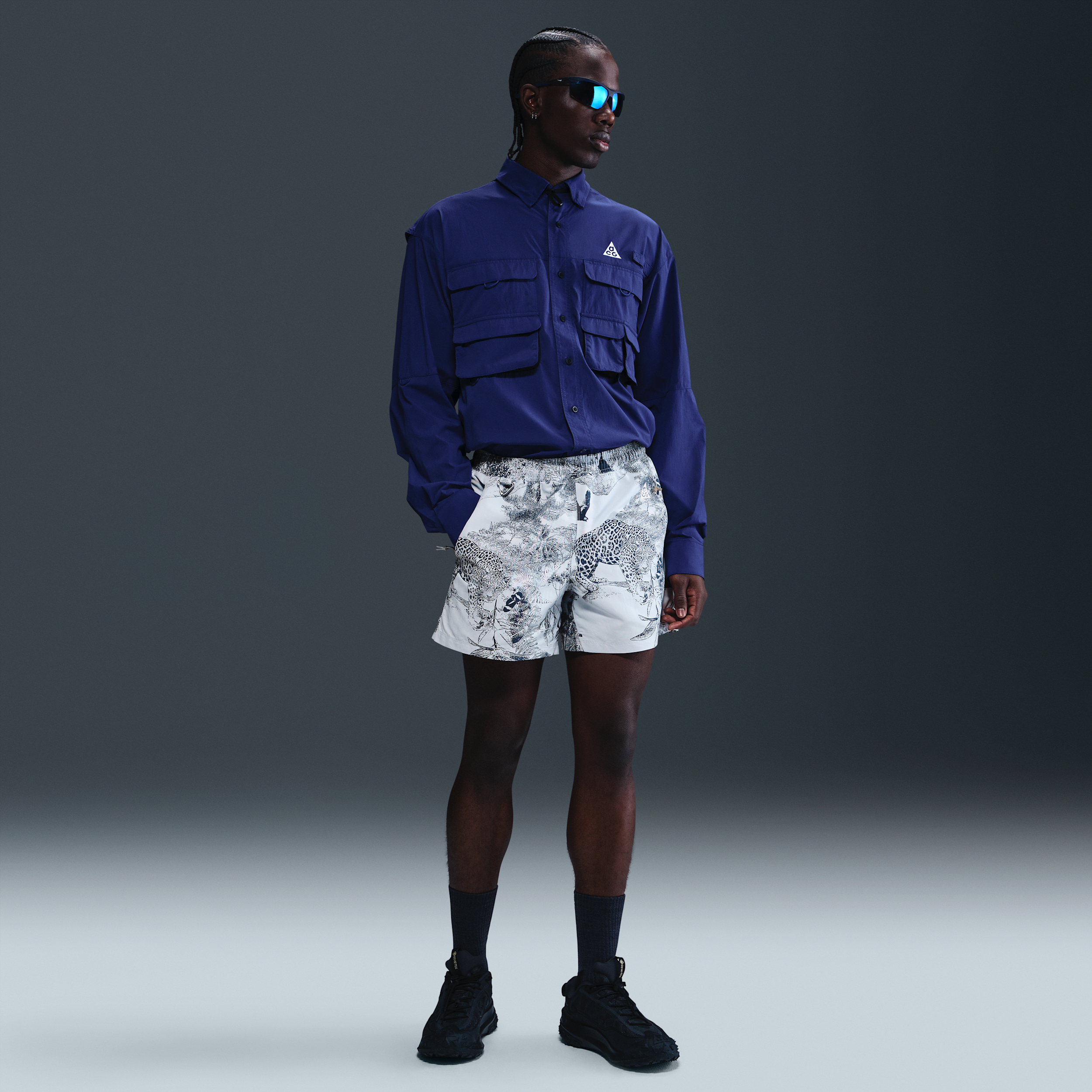 Thumbnail - Nike ACG "Reservoir Goat" Shorts mit Print (Herren) - Grau
