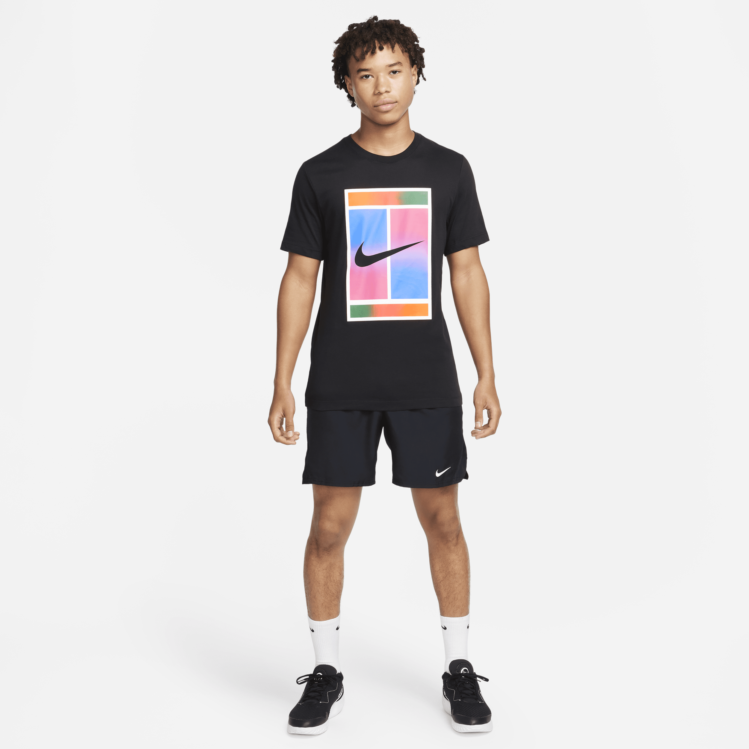 Nike Court Dri-FIT Tennisshirt voor heren Zwart