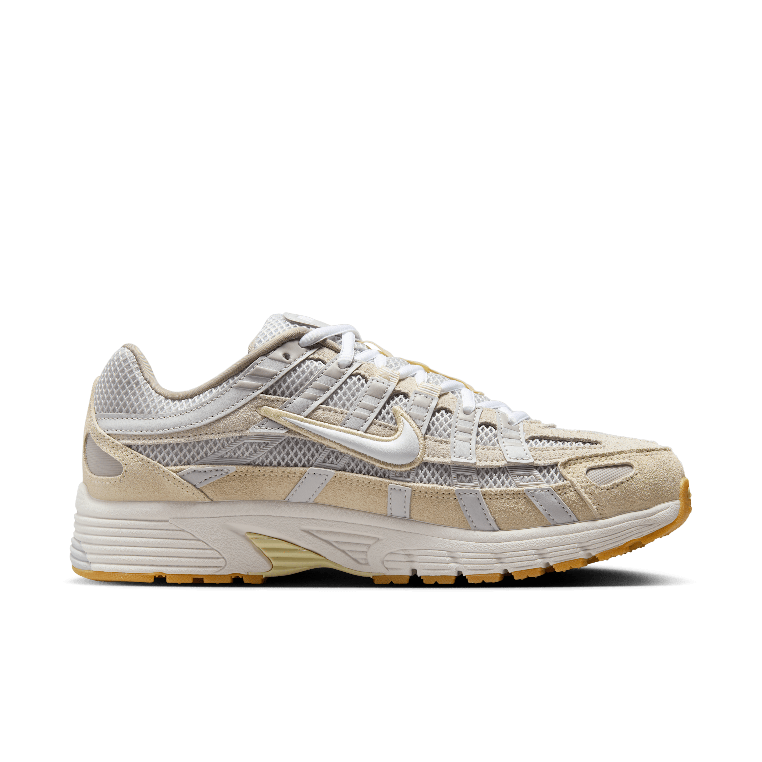 Chaussures Nike P-6000 pour femme - Gris