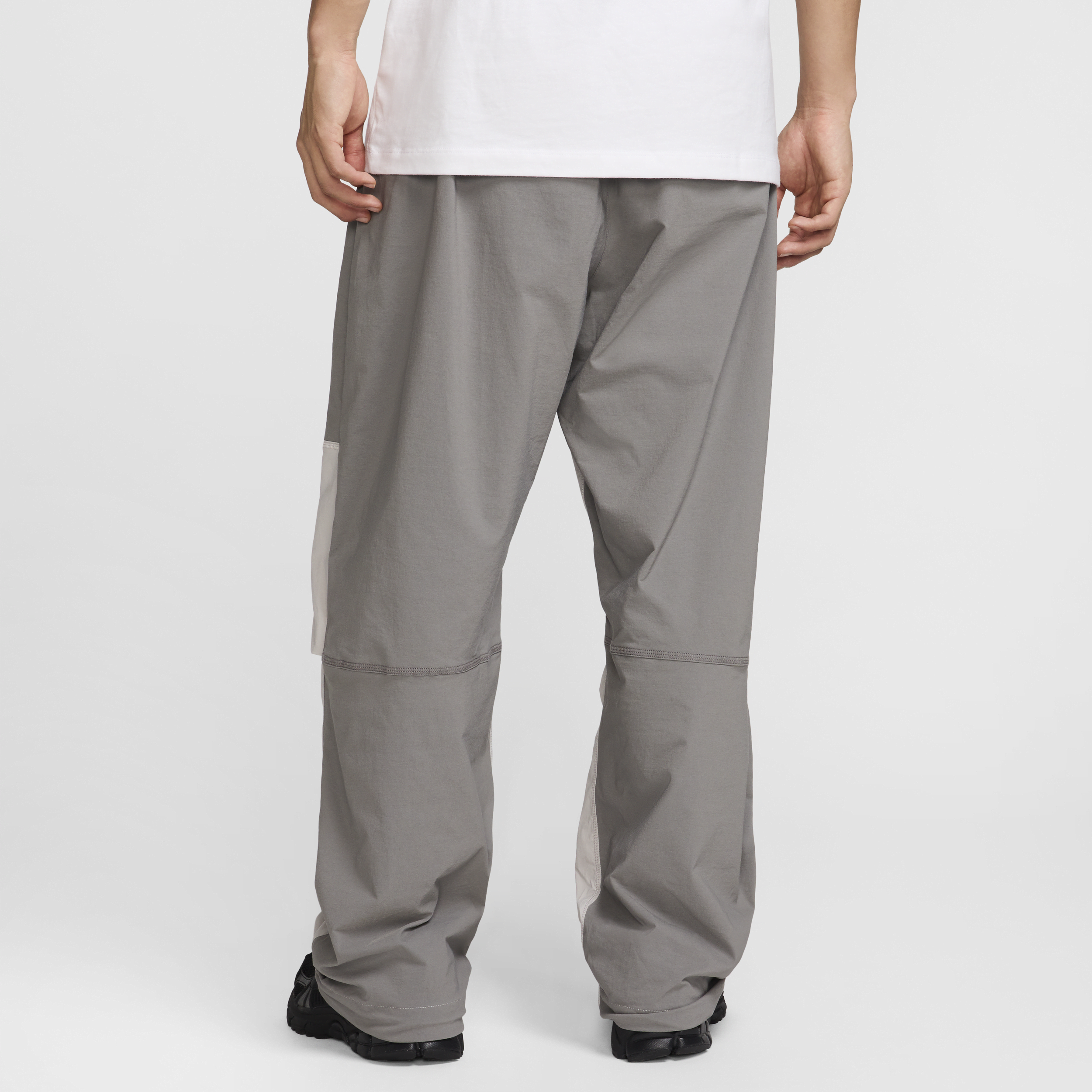 Pantalon oversize tissé Nike Tech pour homme - Gris