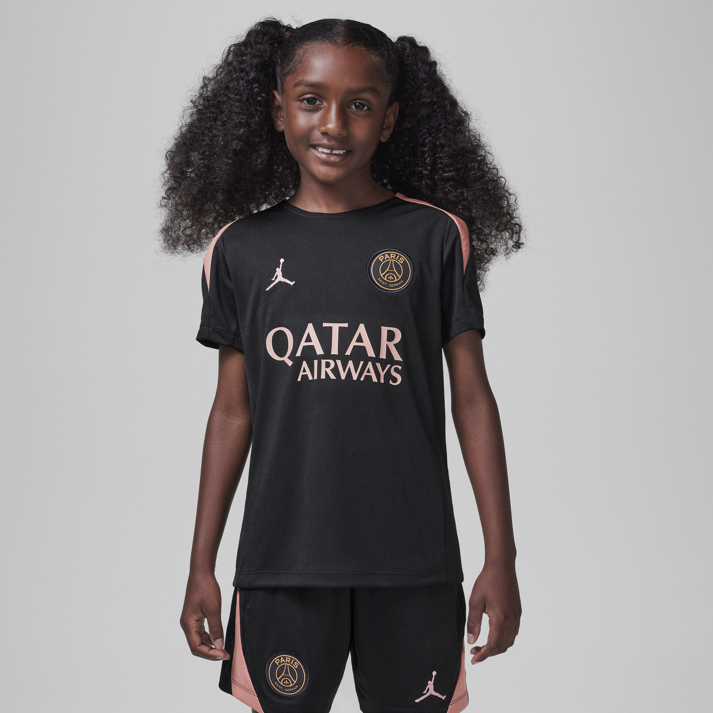 3e haut de foot en maille à manches courtes Jordan Dri-FIT Paris Saint-Germain Strike pour ado - Noir