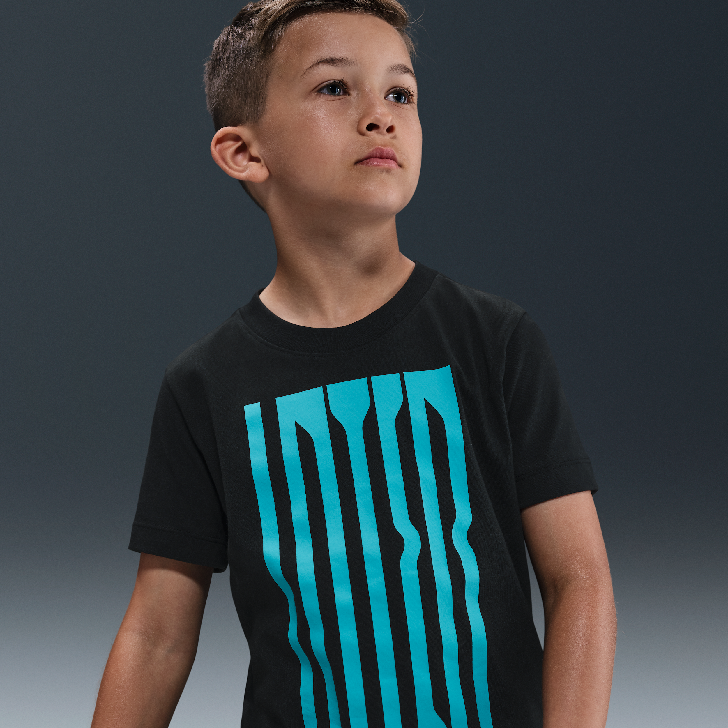 Inter Milan Older Kids Nike Football T-Shirt - Black - Cotton