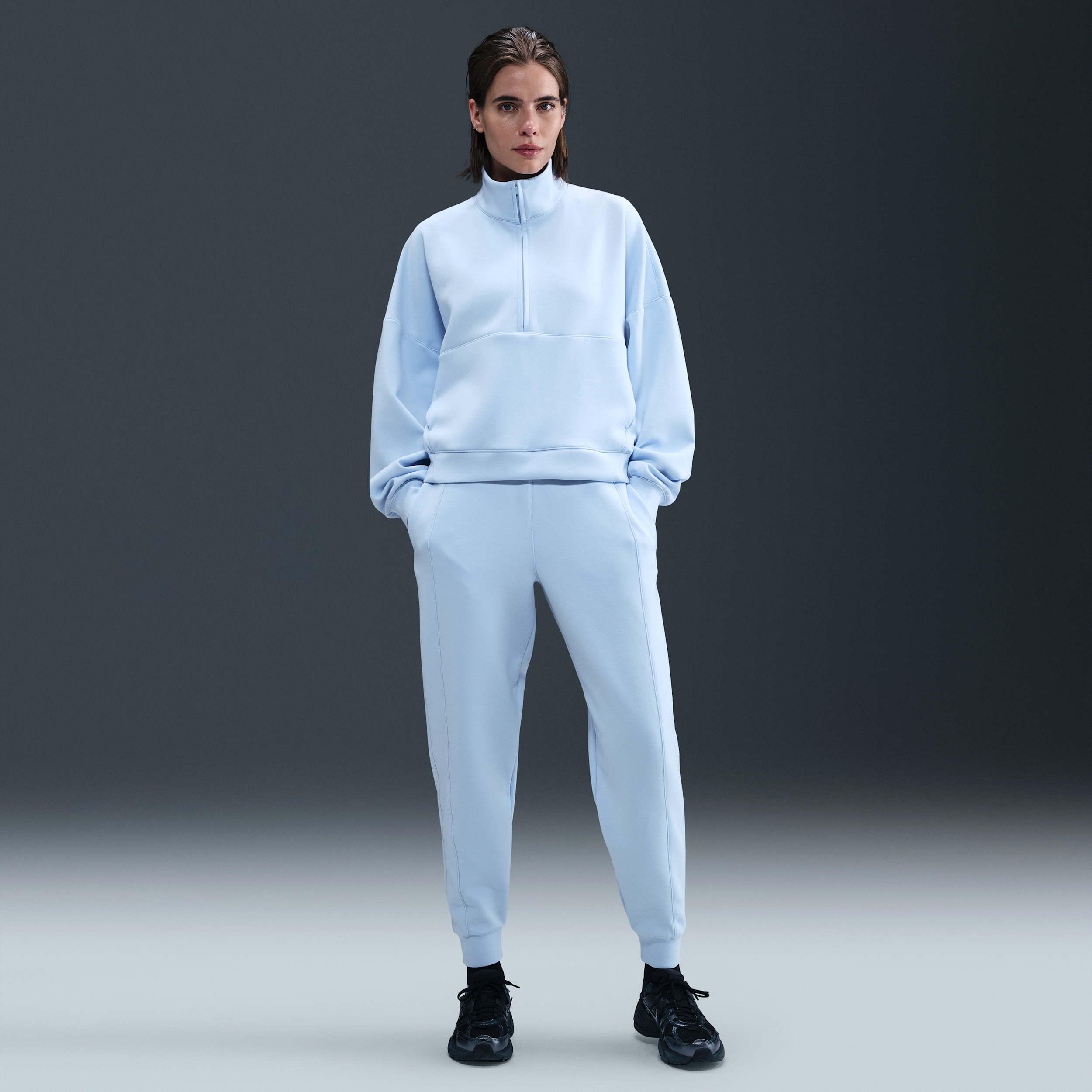 Thumbnail - Nike 24.7 ImpossiblySoft Dri-FIT-Jogger mit mittelhohem Bund (Damen) - Blau