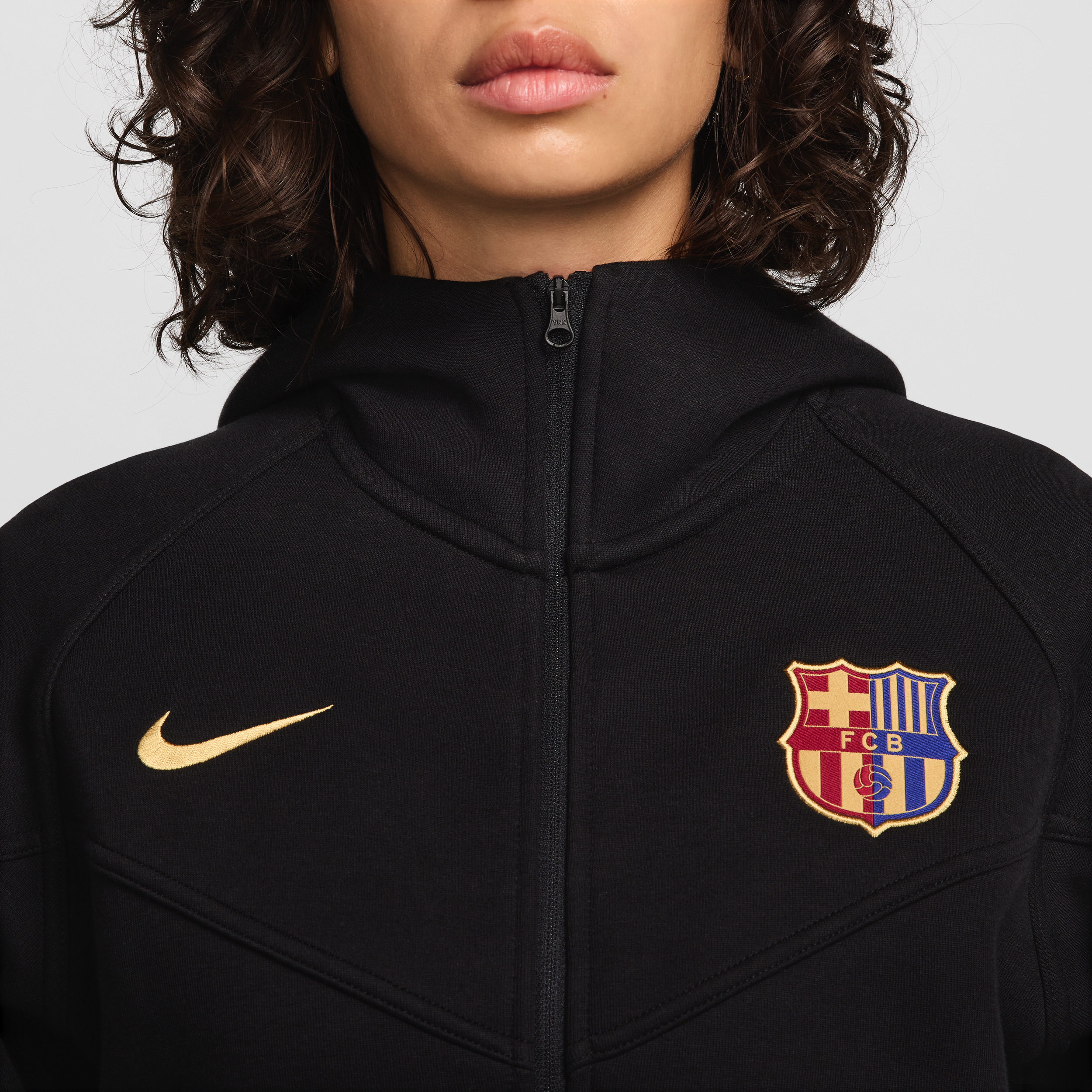 Sweat à capuche et zip Nike Football FC Barcelona Tech Fleece Windrunner pour femme - Noir