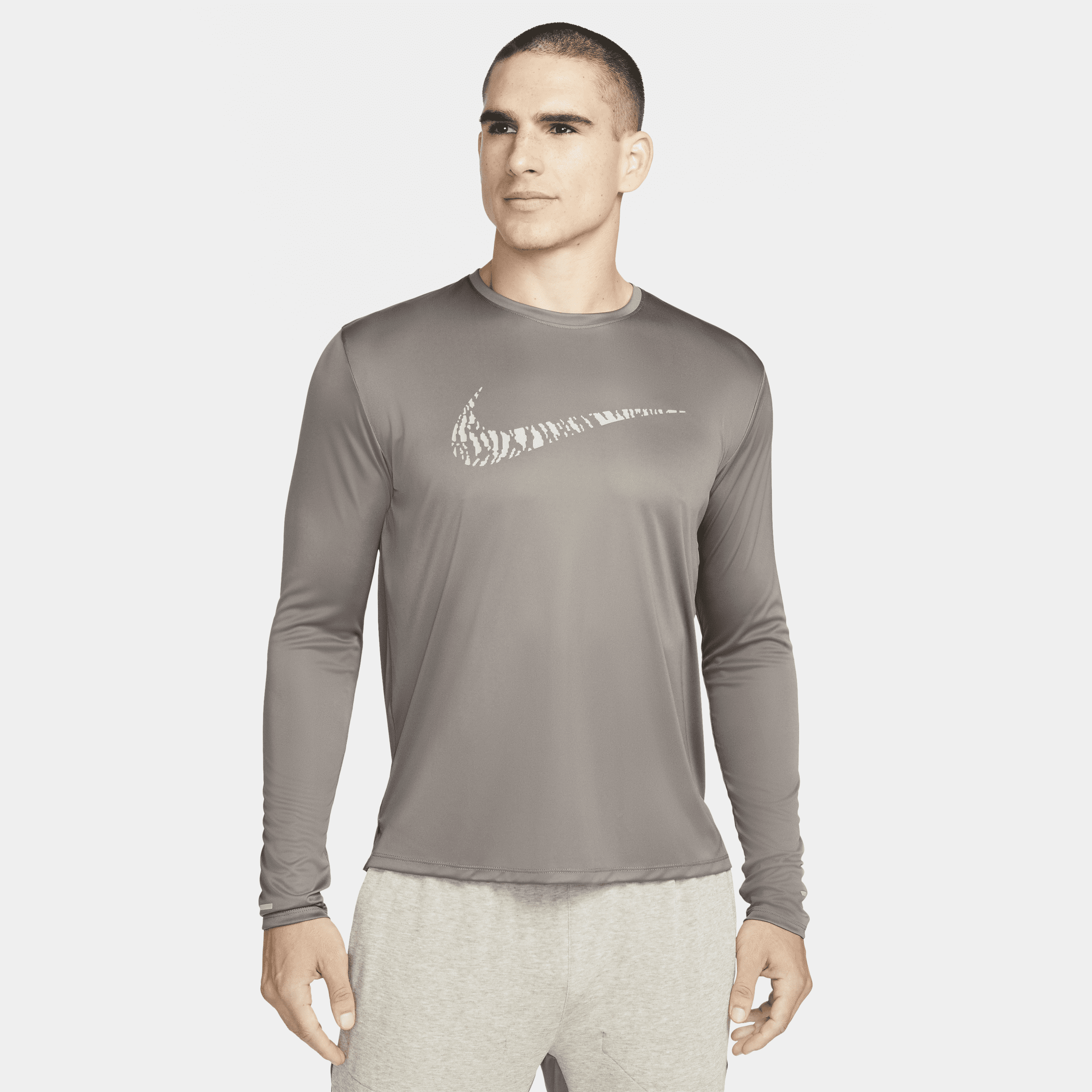 Męska koszulka z długim rękawem i grafiką Nike Dri-FIT UV Run Division Miler - Szary