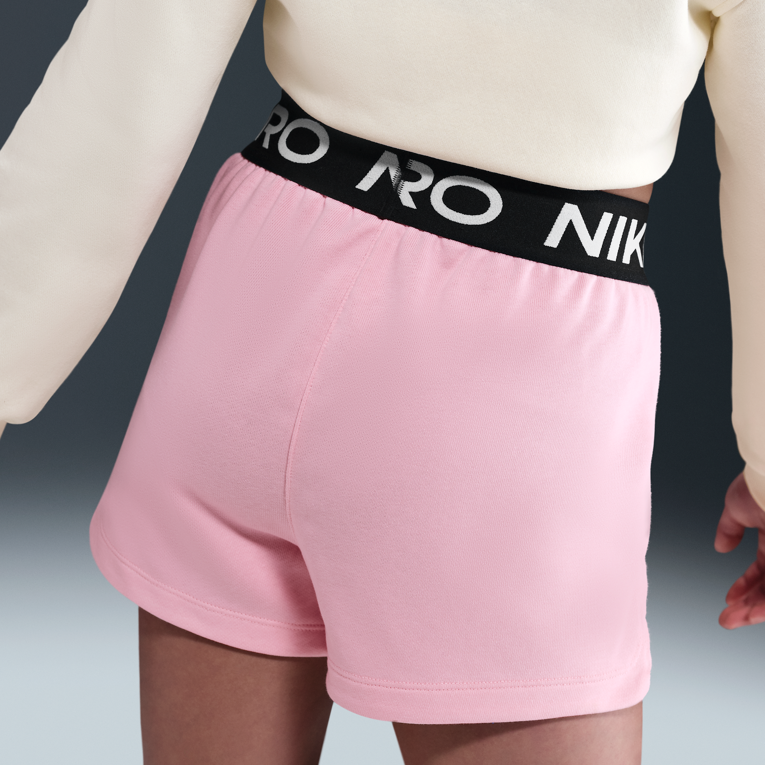 Thumbnail - Nike Pro Fleece Dri-FIT-Shorts (ältere Kinder, Mädchen) - Pink