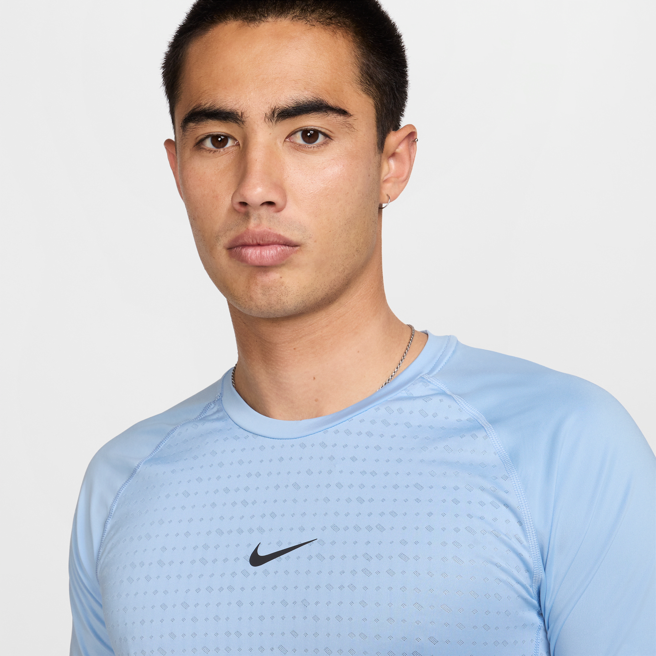 Nike Pro Breathe aansluitende herentop met korte mouwen Blauw
