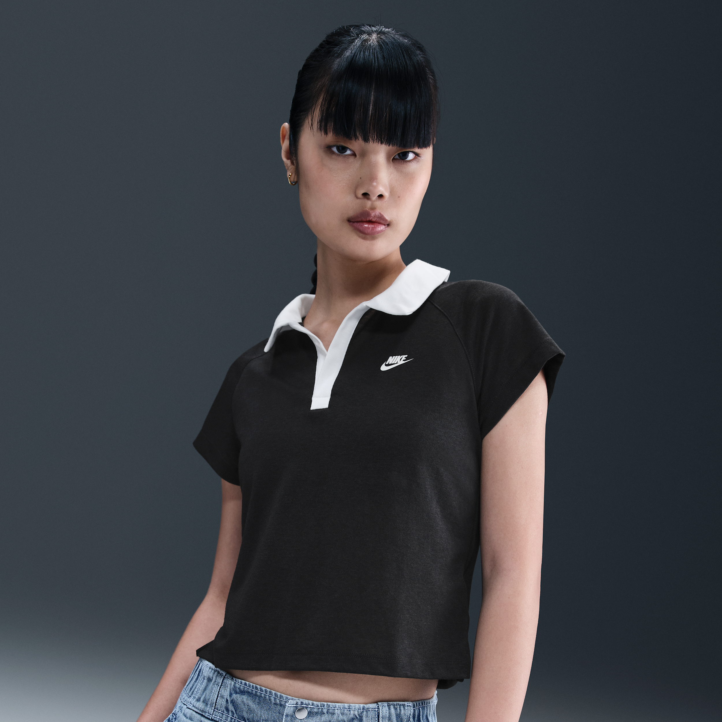 Thumbnail - Nike Retro-Polo-Oberteil in schmaler Passform (Damen) - Schwarz