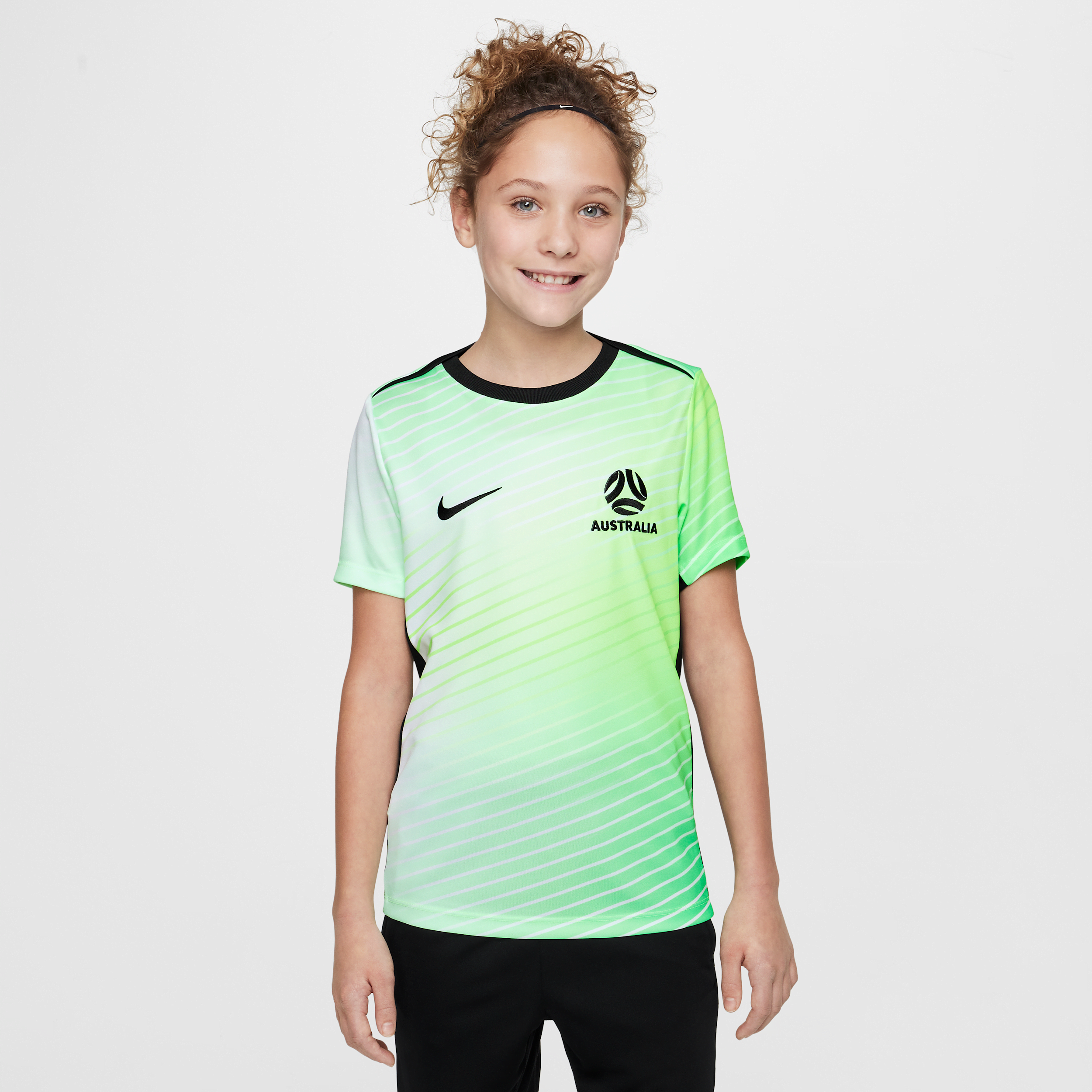 Australia Academy Pro Older Kids' Nike Dri-FIT Football Pre-Match Short-Sleeve Top - Green - Polyester