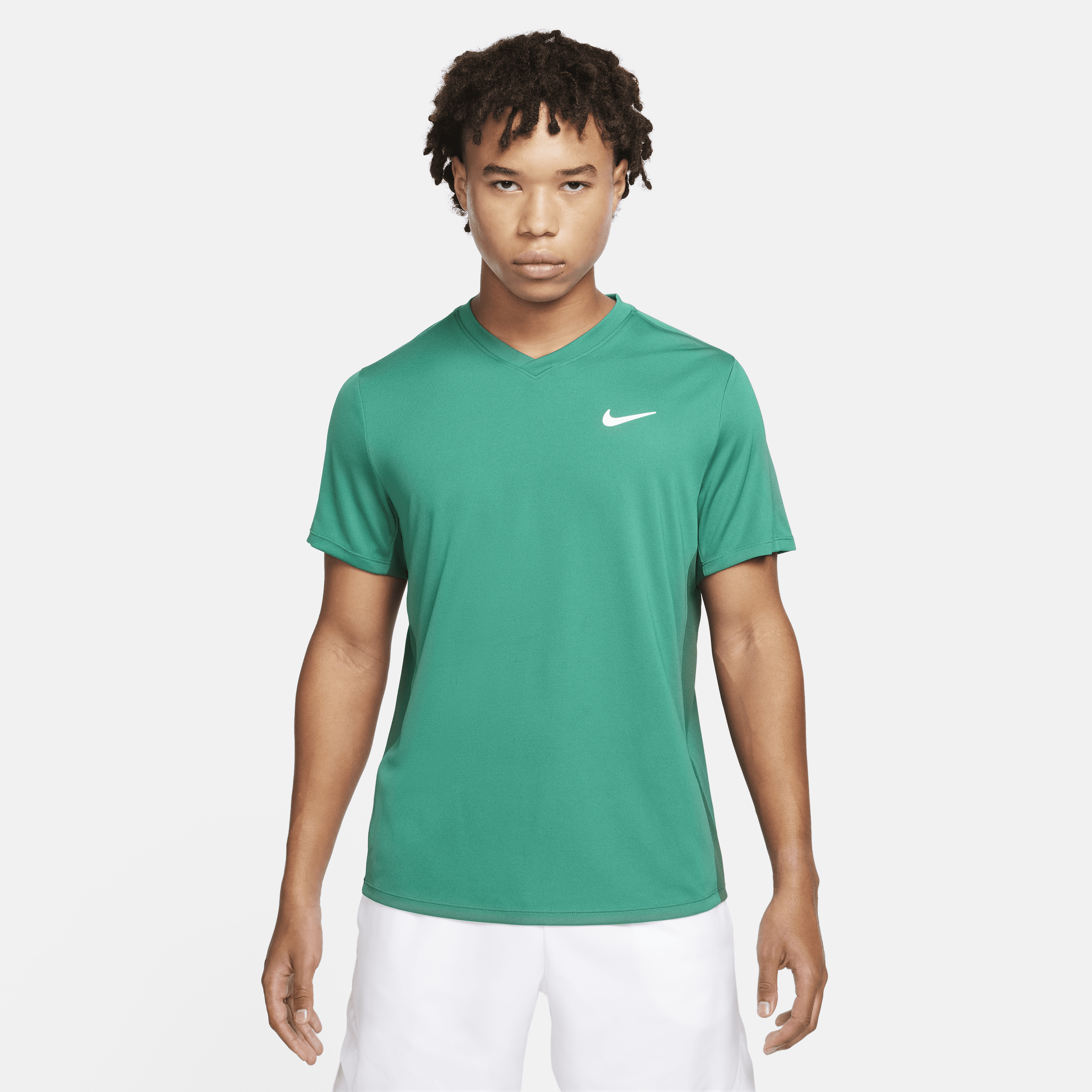 Nike Court Dri-FIT Victory Tennistop voor heren Groen