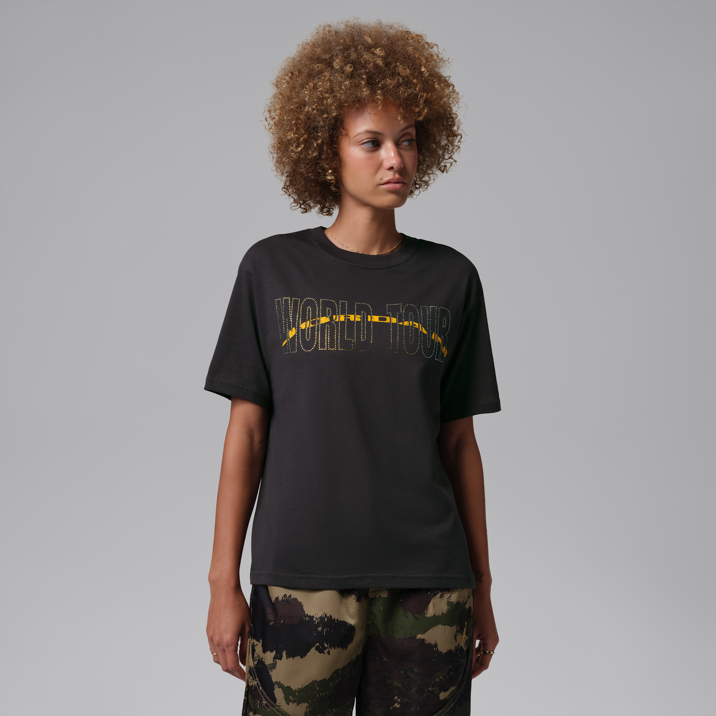 Thumbnail - Jordan Brooklyn Girlfriend-T-Shirt (Damen) - Schwarz