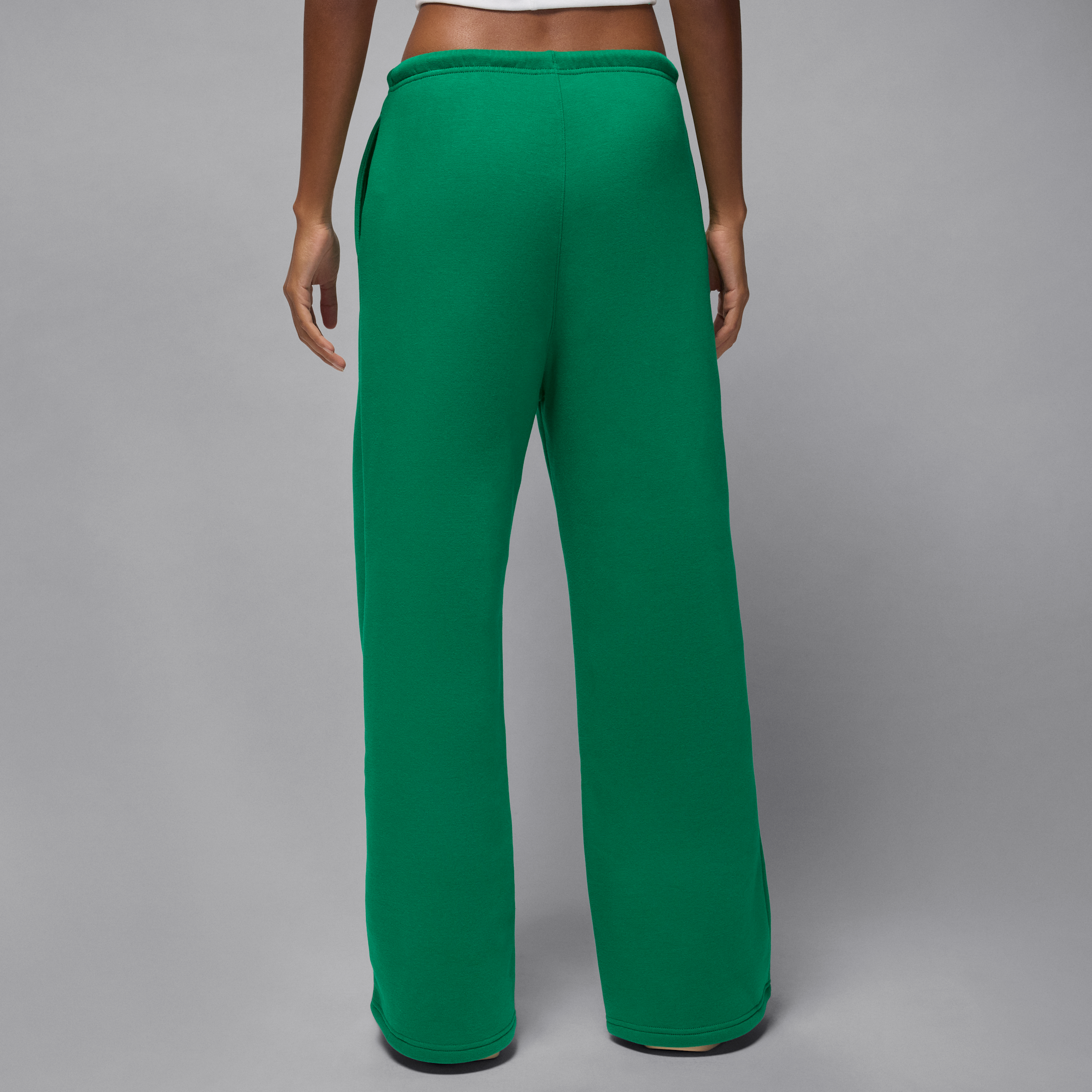 Thumbnail - Jordan Brooklyn Fleece Hose mit offenem Saum (Damen) - Grün