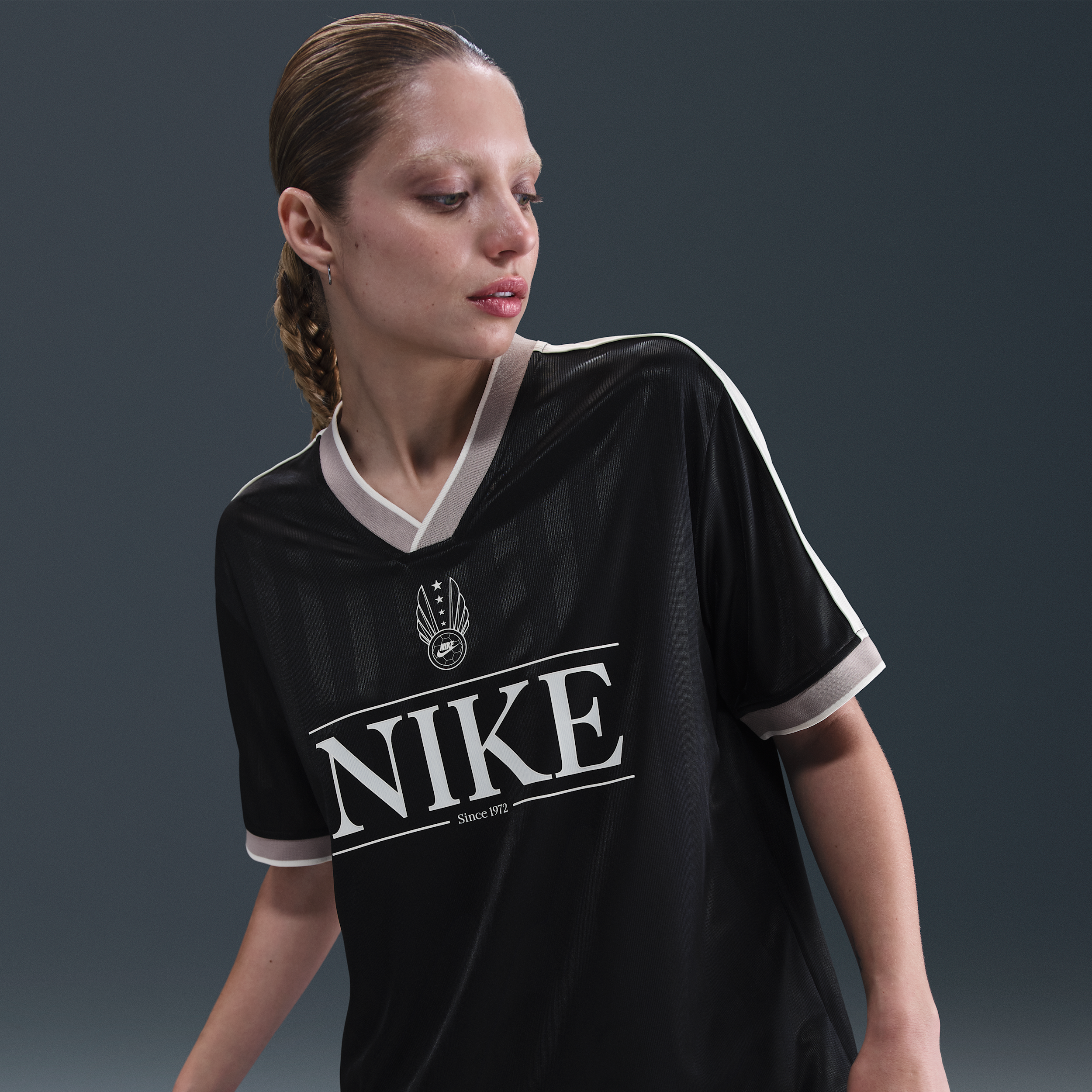Nike Sportswear Women's V-Neck Jersey Top - Black - Polyester