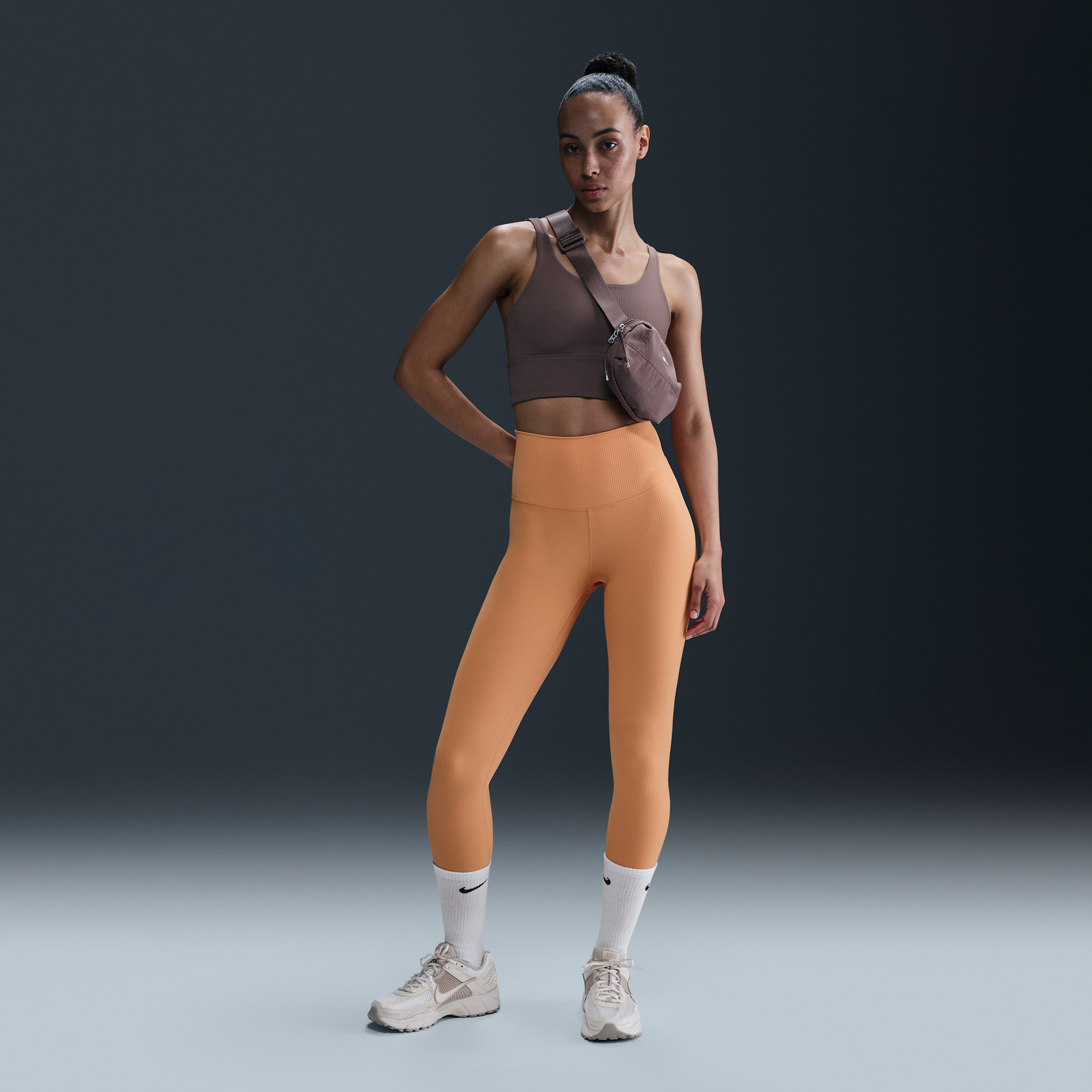 Legging 7/8 taille haute à maintien léger Nike Zenvy Rib pour femme - Orange