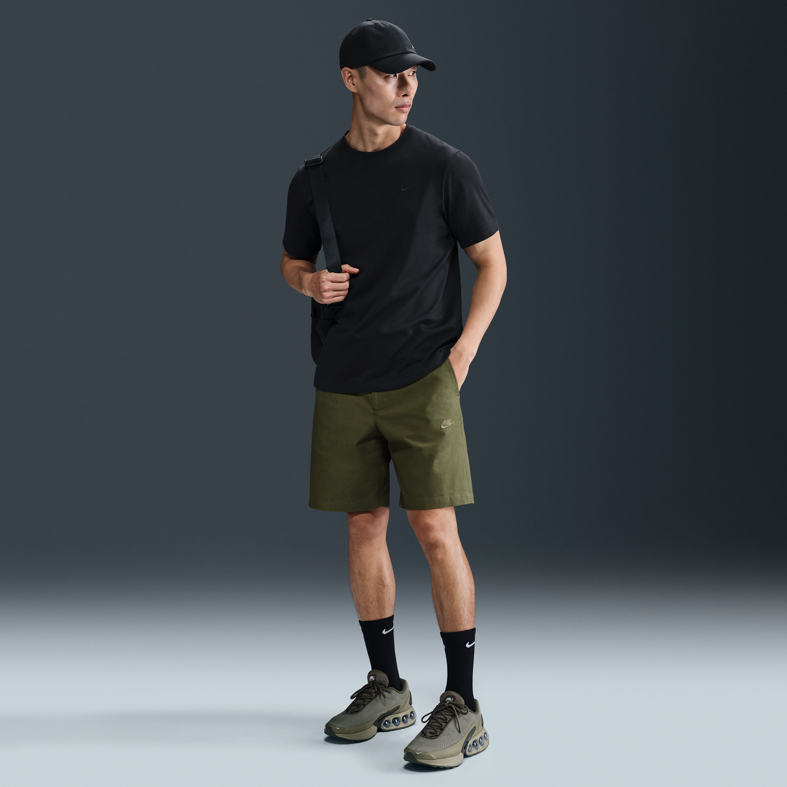 Nike Club Men's Chino Shorts - Green