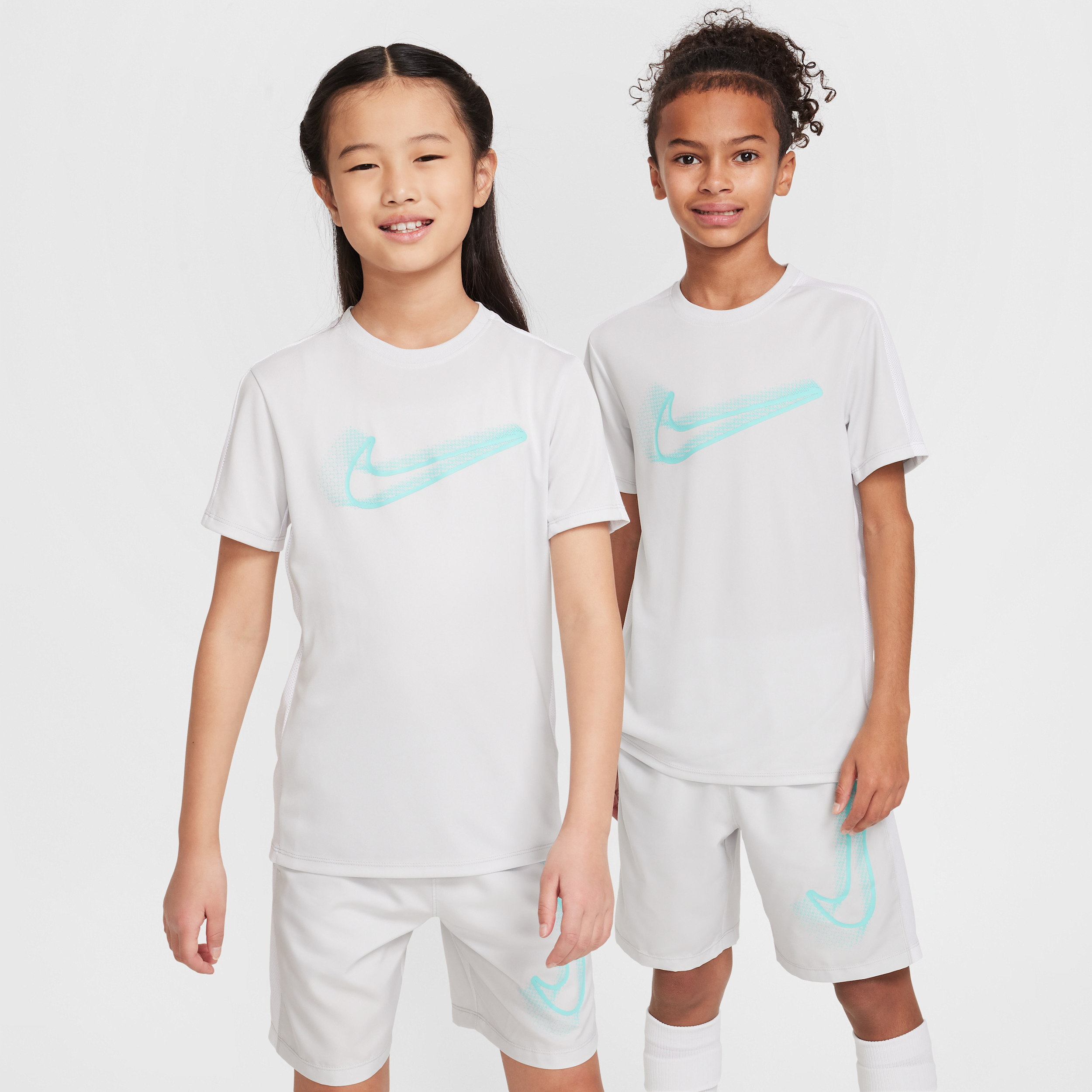 Haut de foot Dri-FIT Nike Academy pour ado - Gris