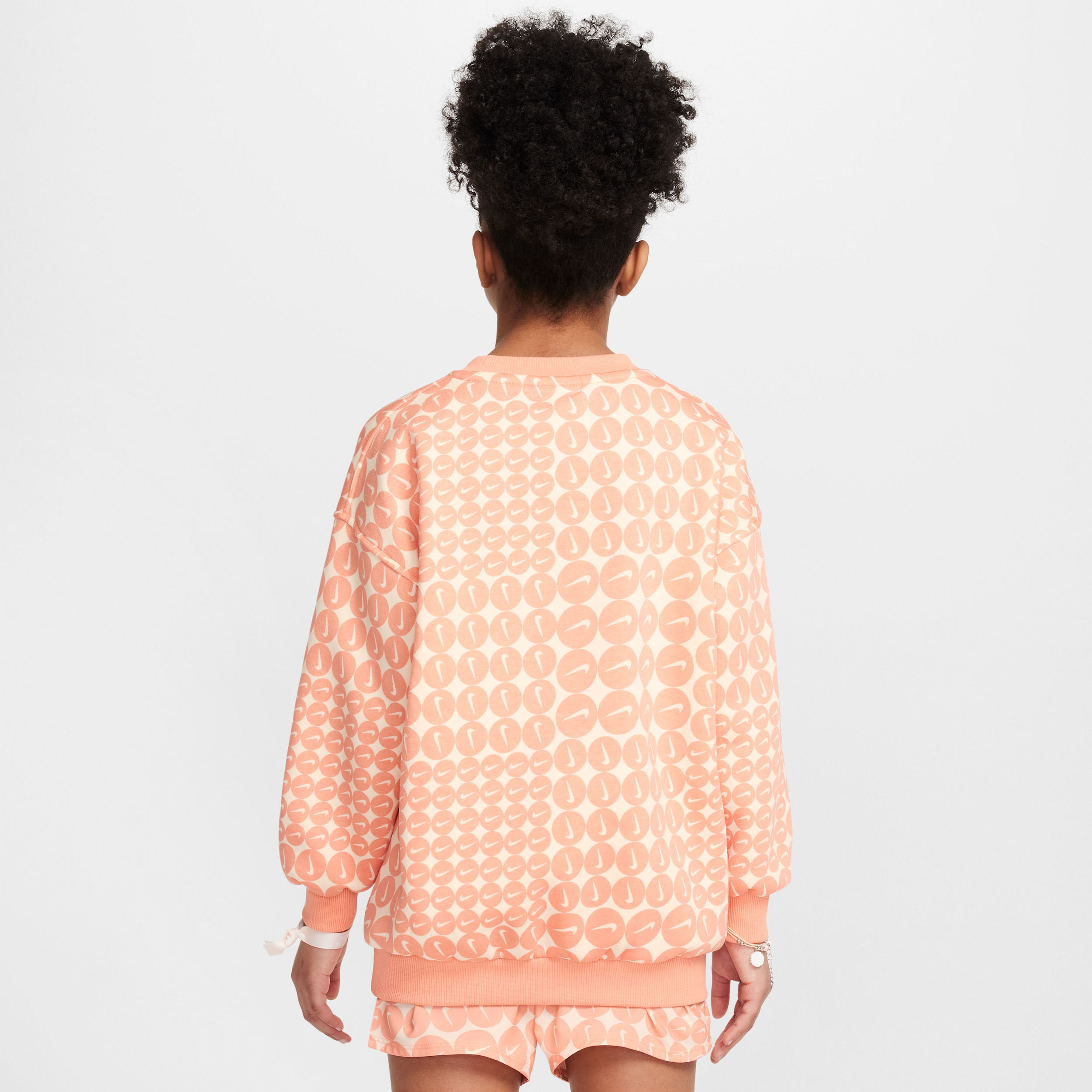 Thumbnail - Nike Sportswear Club Fleece Oversize-Sweatshirt mit Rundhalsausschnitt für ältere Kinder (Mädchen) - Orange