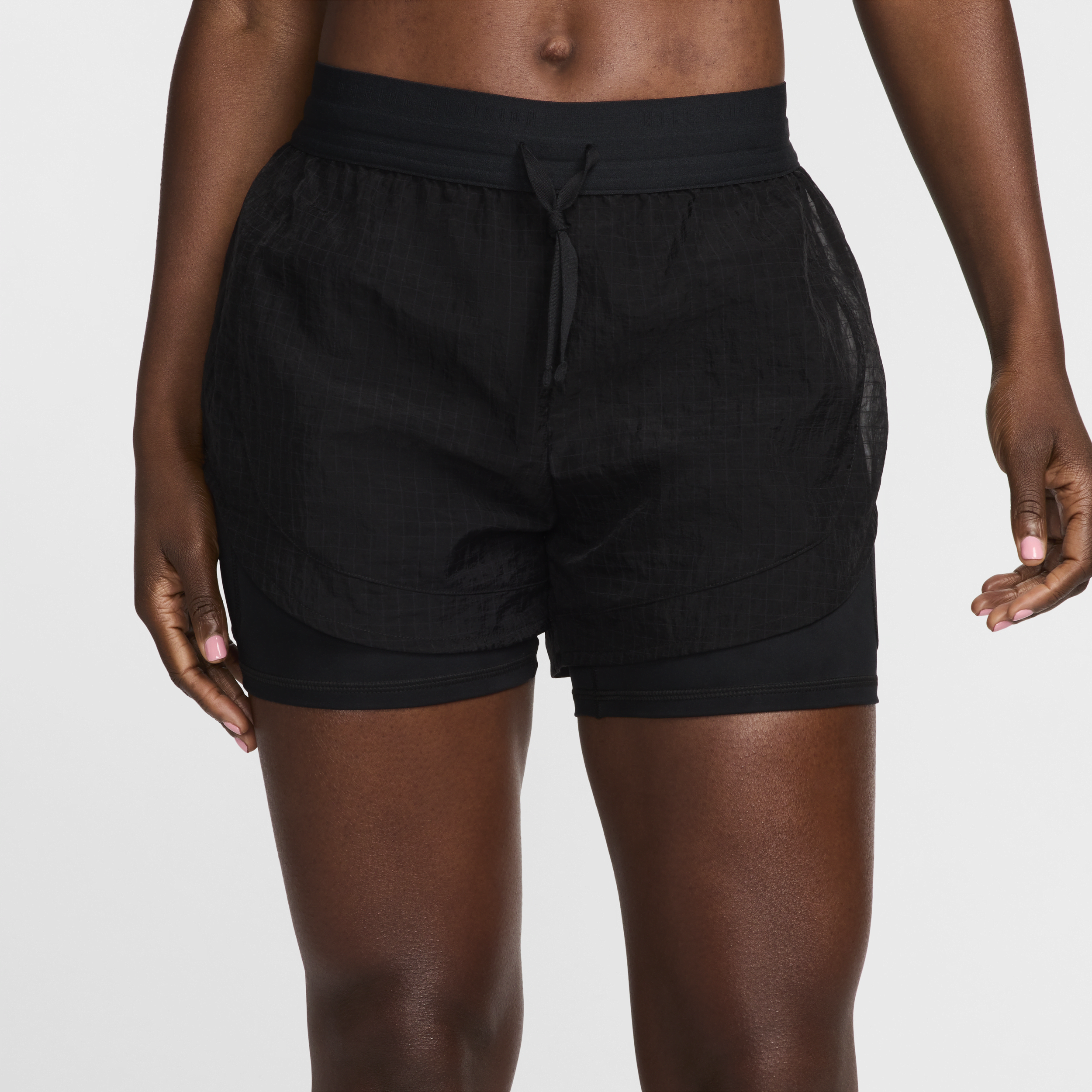 Short de running 2-en-1 taille mi-haute 8 cm Dri-FIT Nike Running Division pour femme - Noir