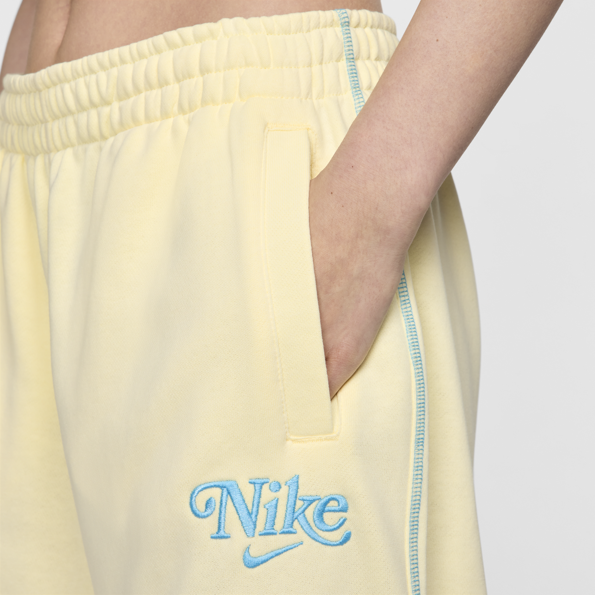 Nike Sportswear fleecebroek voor dames Bruin