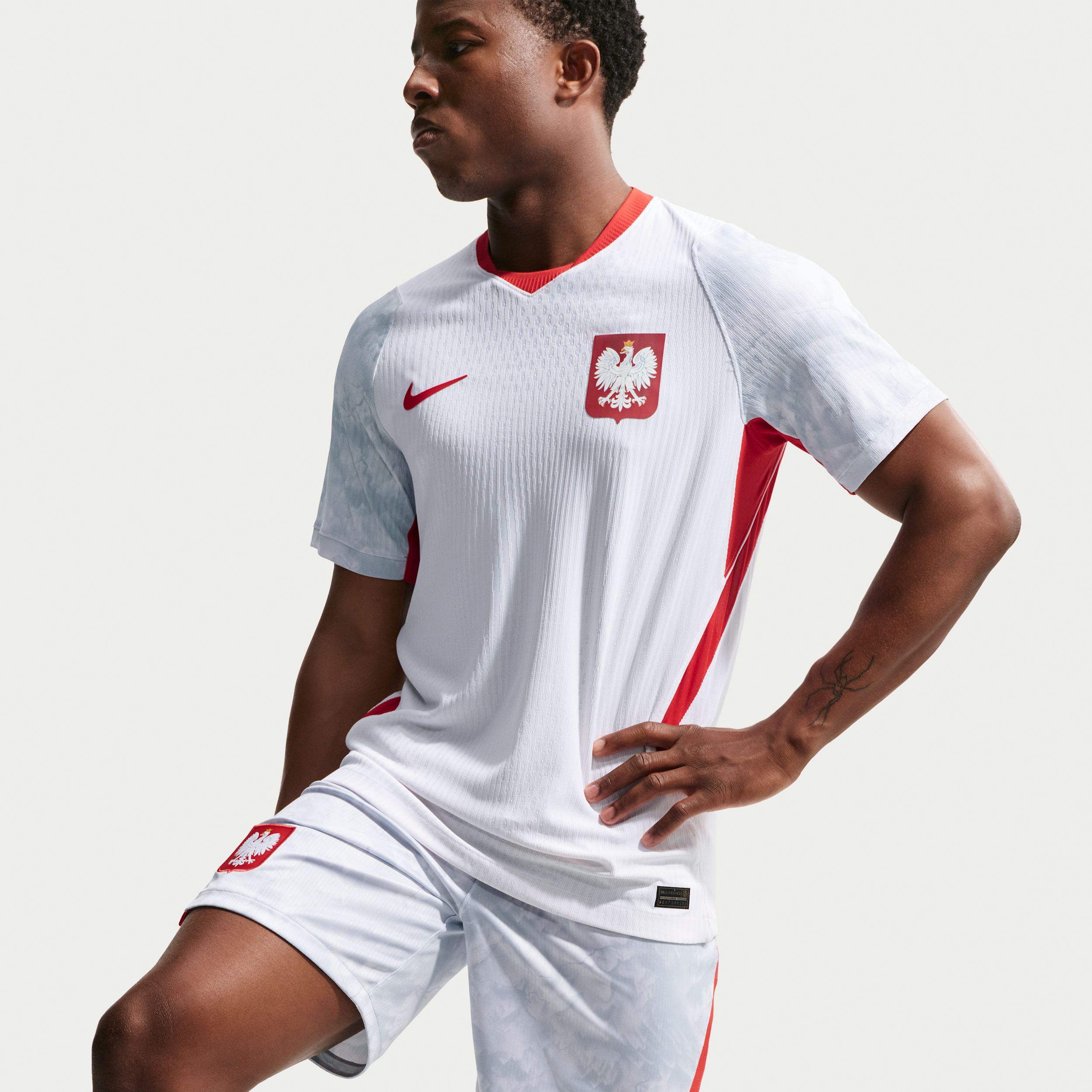 Polen 2026 Match Home Nike Aero-FIT Authentic-fodboldtrøje til mænd - hvid