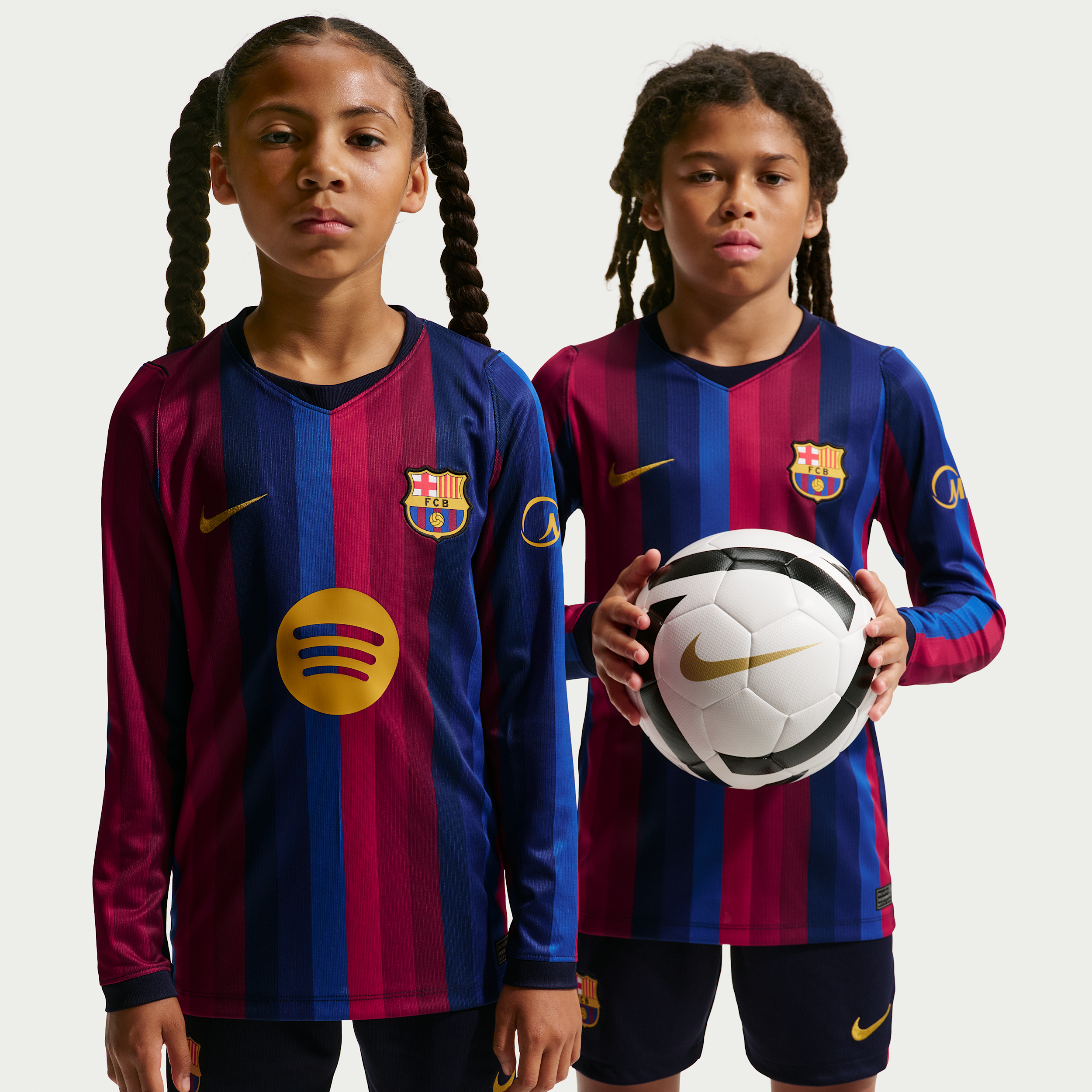 Langærmet FC Barcelona 2026/27 Stadium Home Nike Dri-FIT Replica-fodboldtrøje til større børn - rød