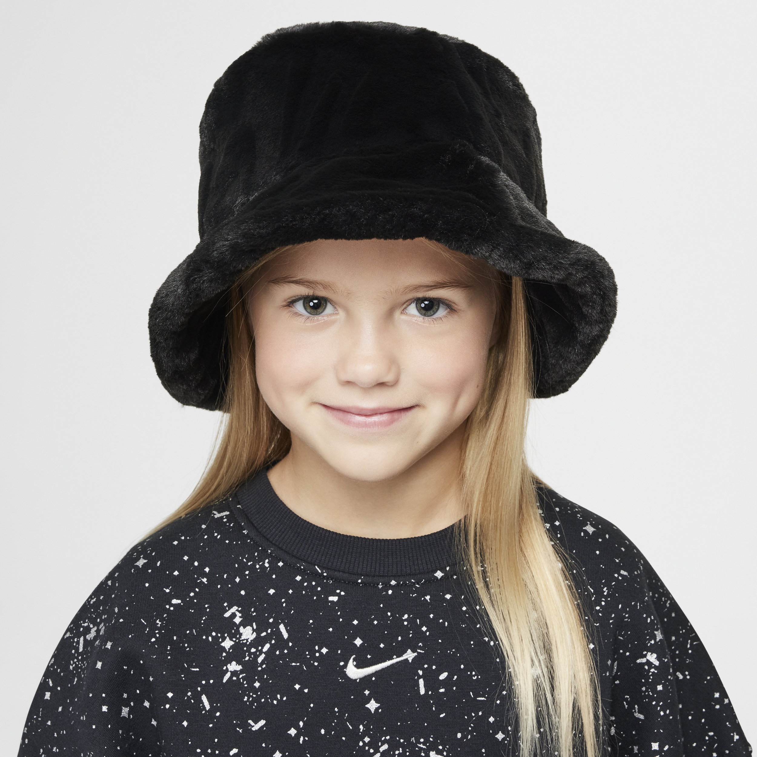 Nike Apex vissershoedje voor kids Zwart