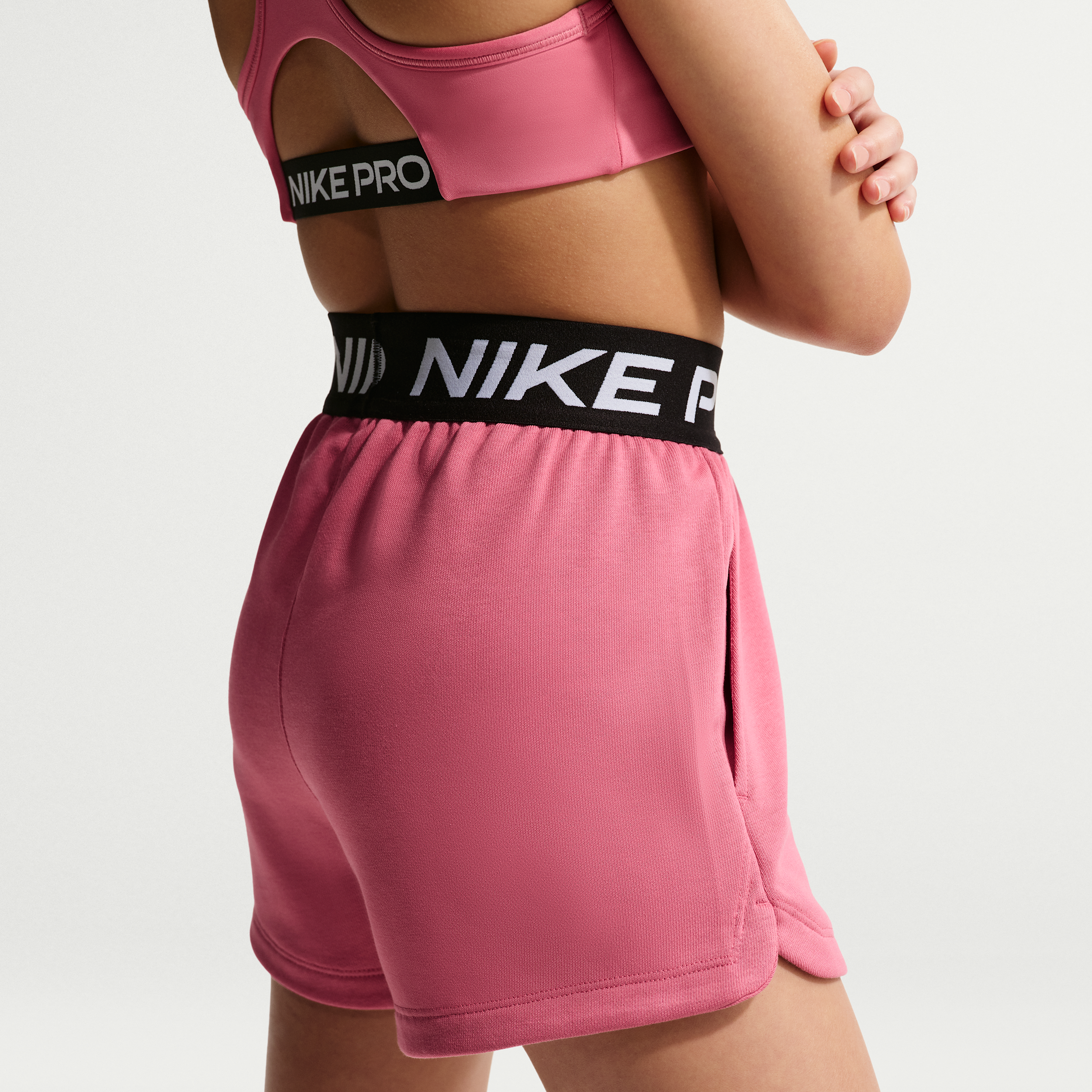 Thumbnail - Nike Pro Fleece Dri-FIT-Shorts (ältere Kinder, Mädchen) - Pink