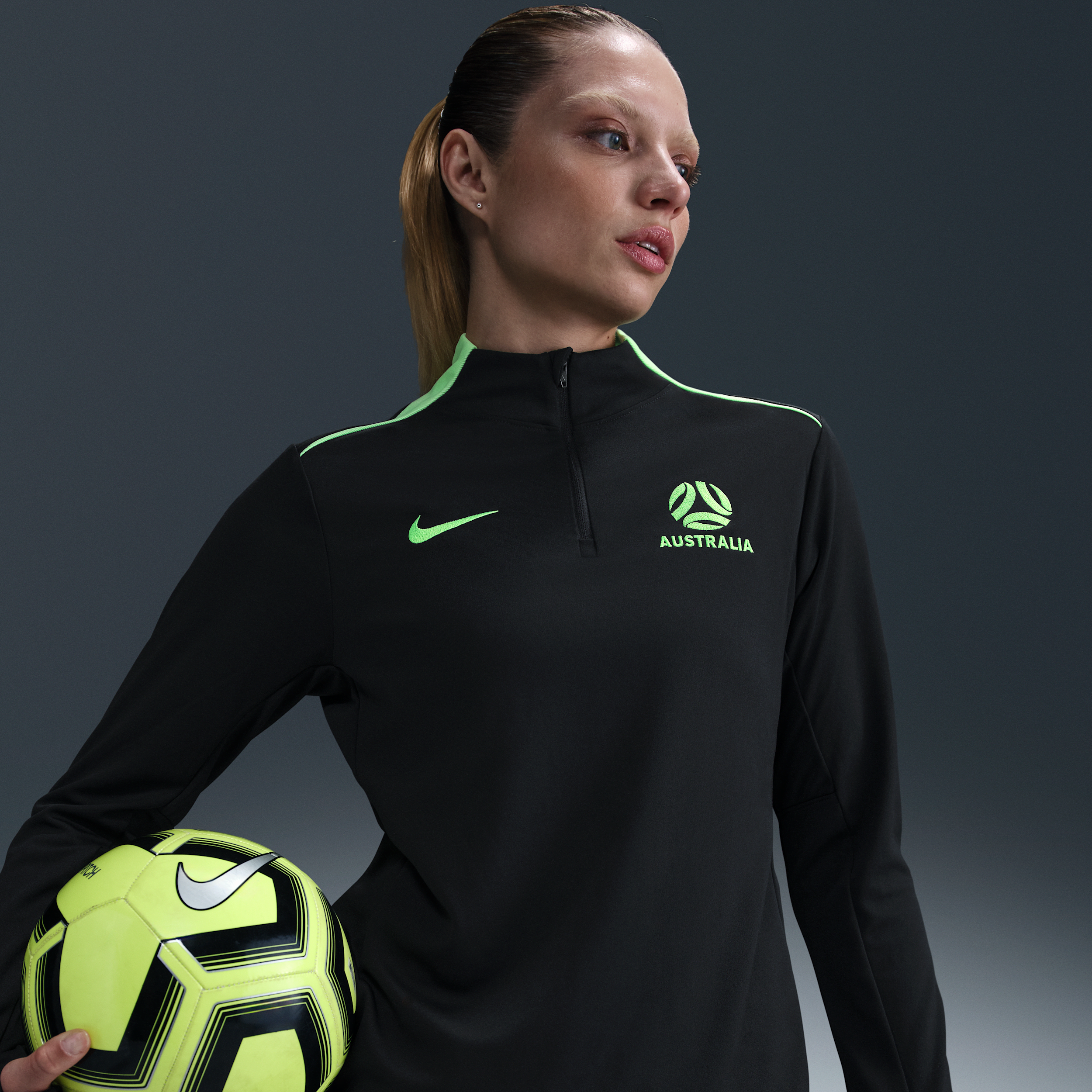 Australia Academy Pro Women's Nike Dri-FIT Football Drill Top - Black - Polyester - 50% Recycled Polyester