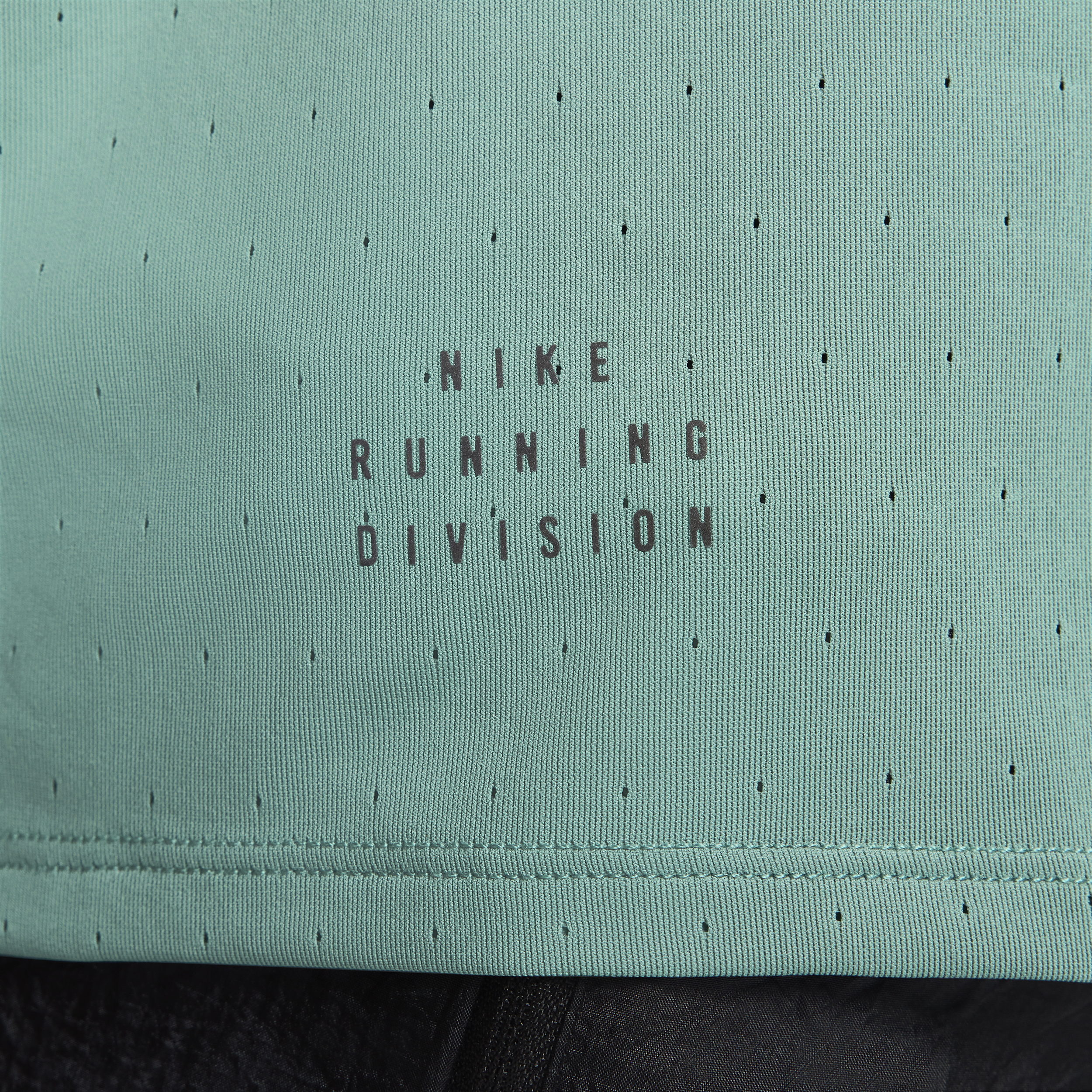 Nike Running Division Dri-FIT ADV hardlooptop met korte mouwen voor heren Groen