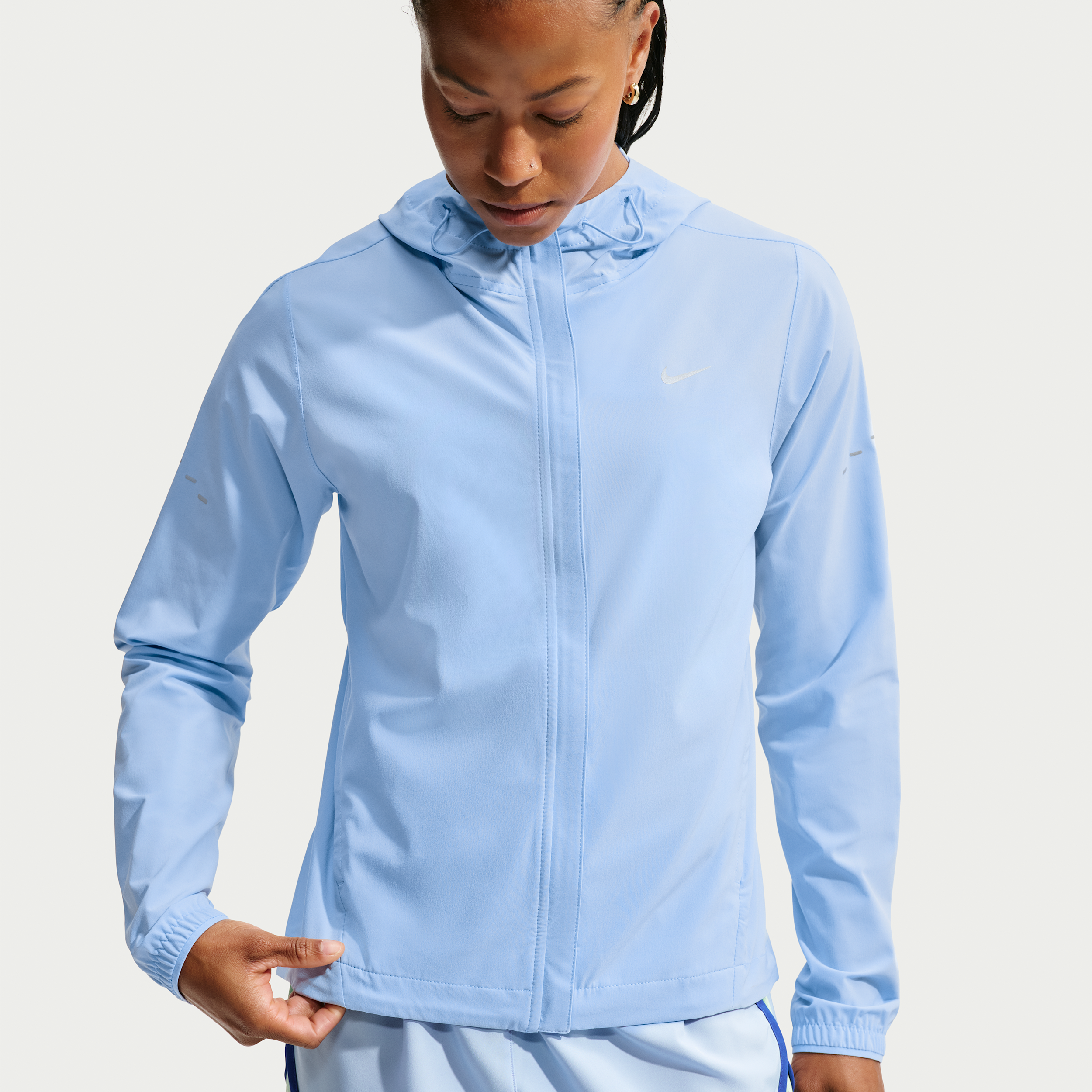 Sammenfoldelig Nike Swift Repel-løbejakke til kvinder - blå