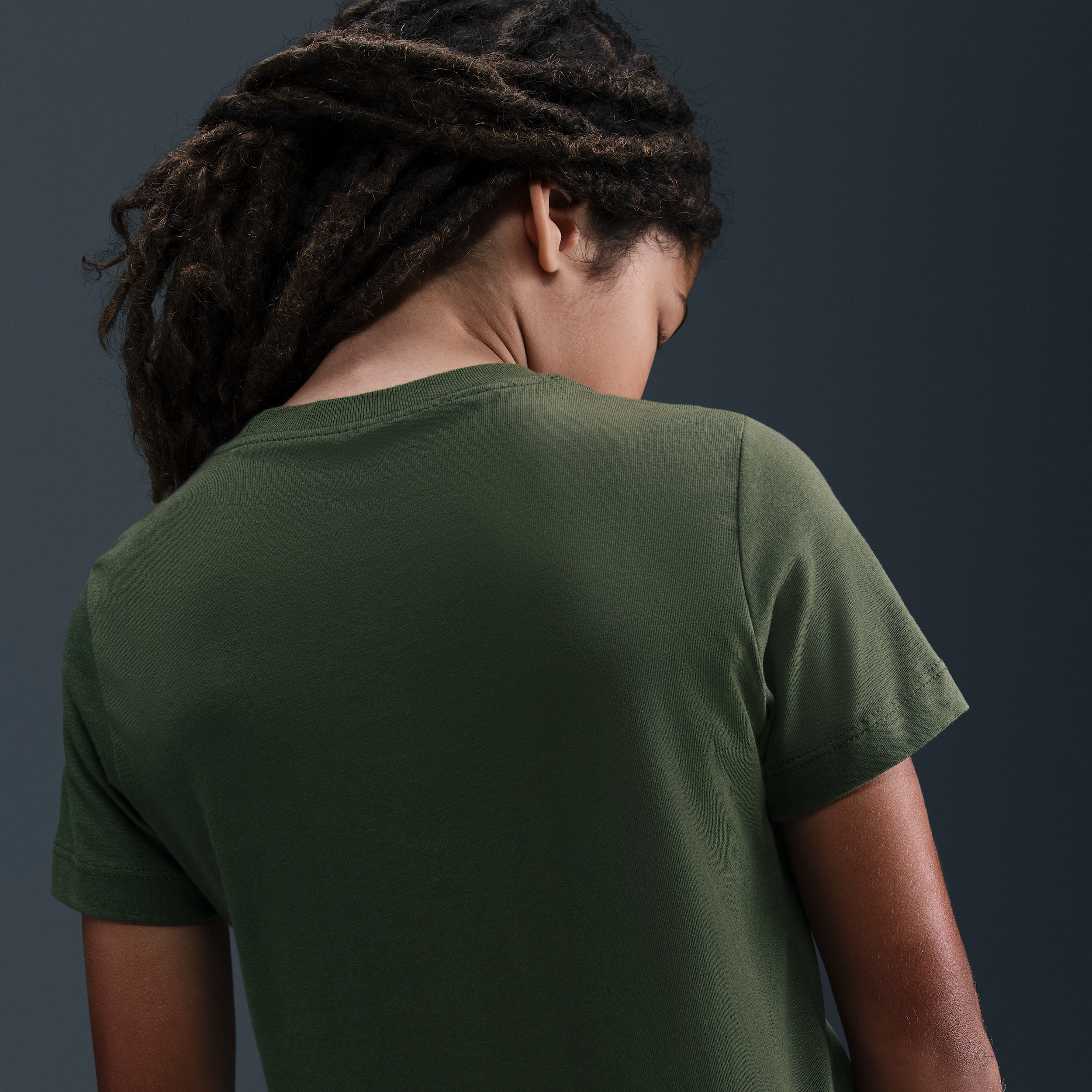 Thumbnail - Paris Saint-Germain Nike Fußball-T-Shirt (ältere Kinder) - Grün