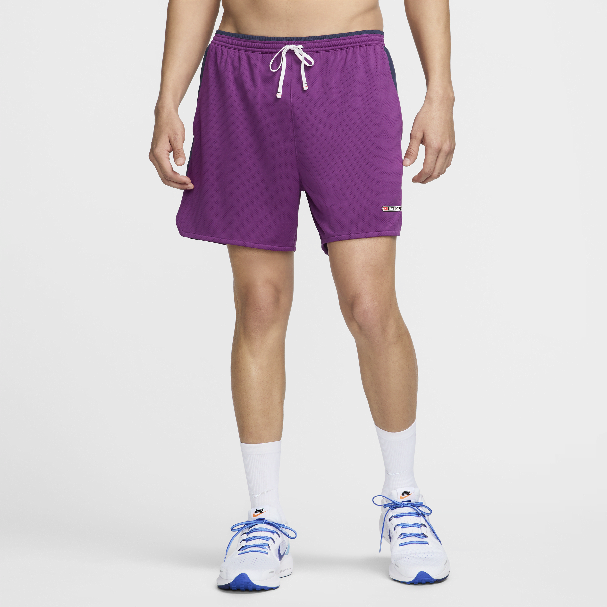 Nike Track Club Dri-FIT hardloopshorts met binnenbroek voor heren (13 cm) Paars