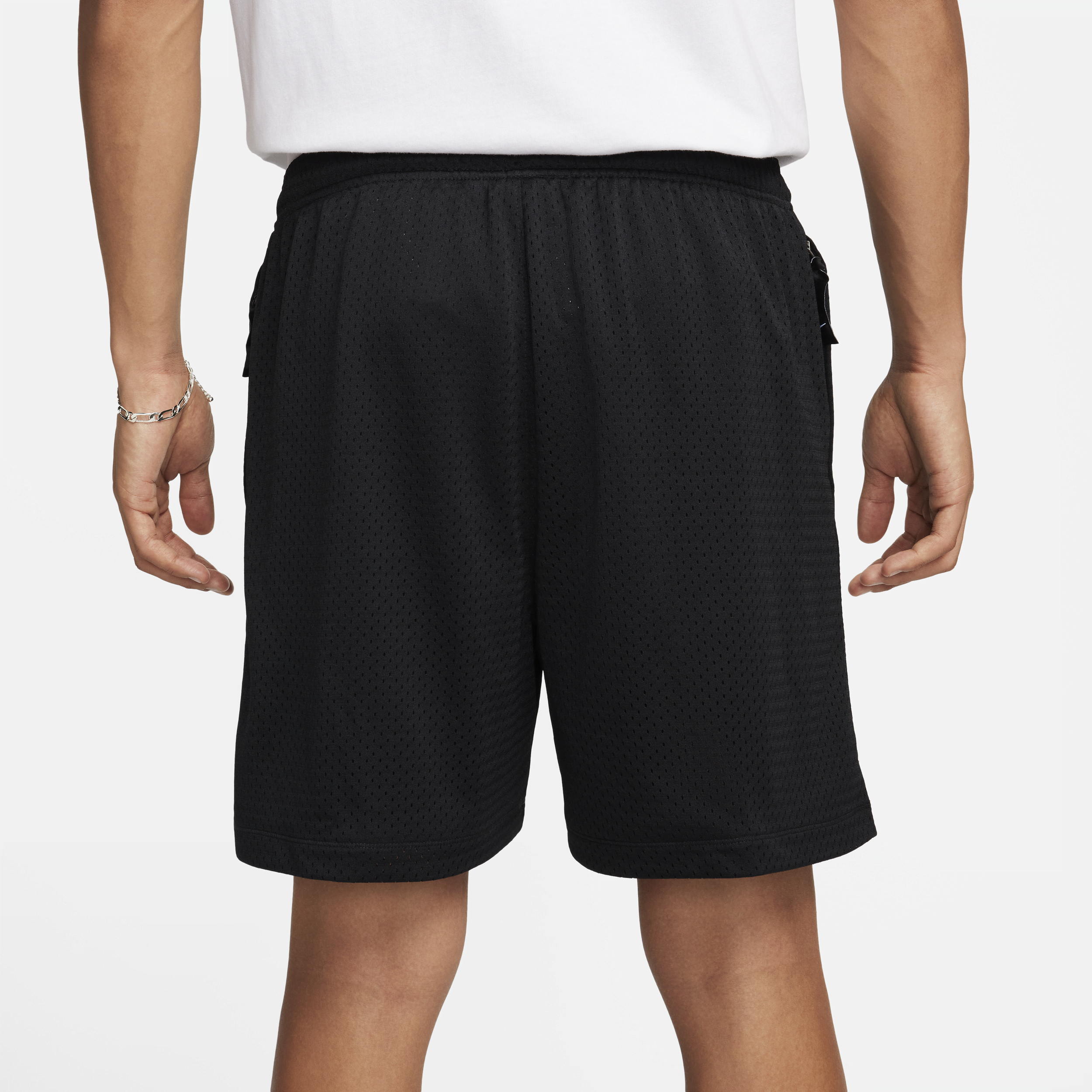 Nike Sportswear Swoosh herenshorts met mesh Zwart